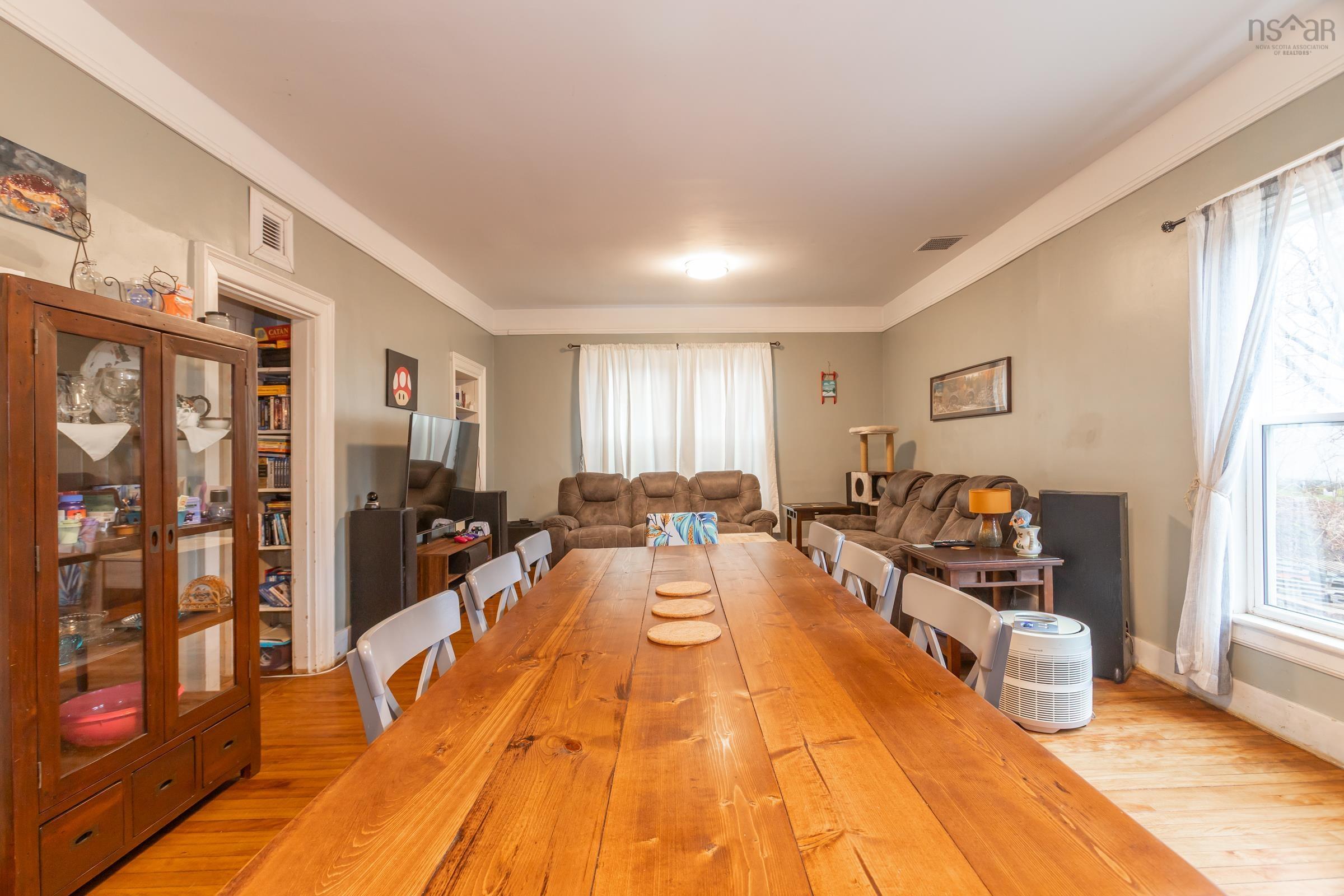 $194,000.00: 4489 Highway 1, Weymouth