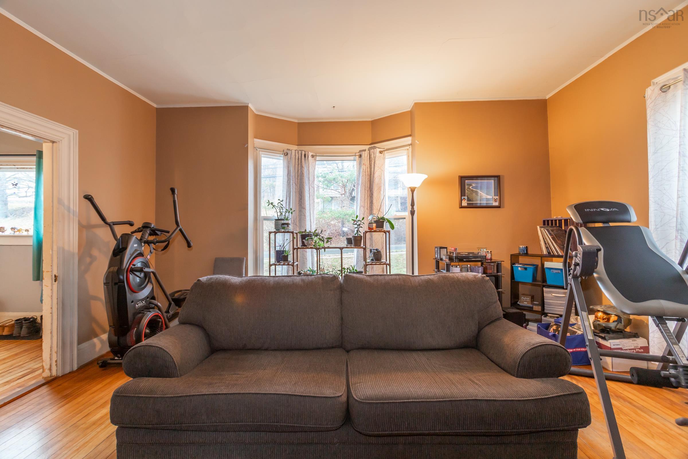 $194,000.00: 4489 Highway 1, Weymouth
