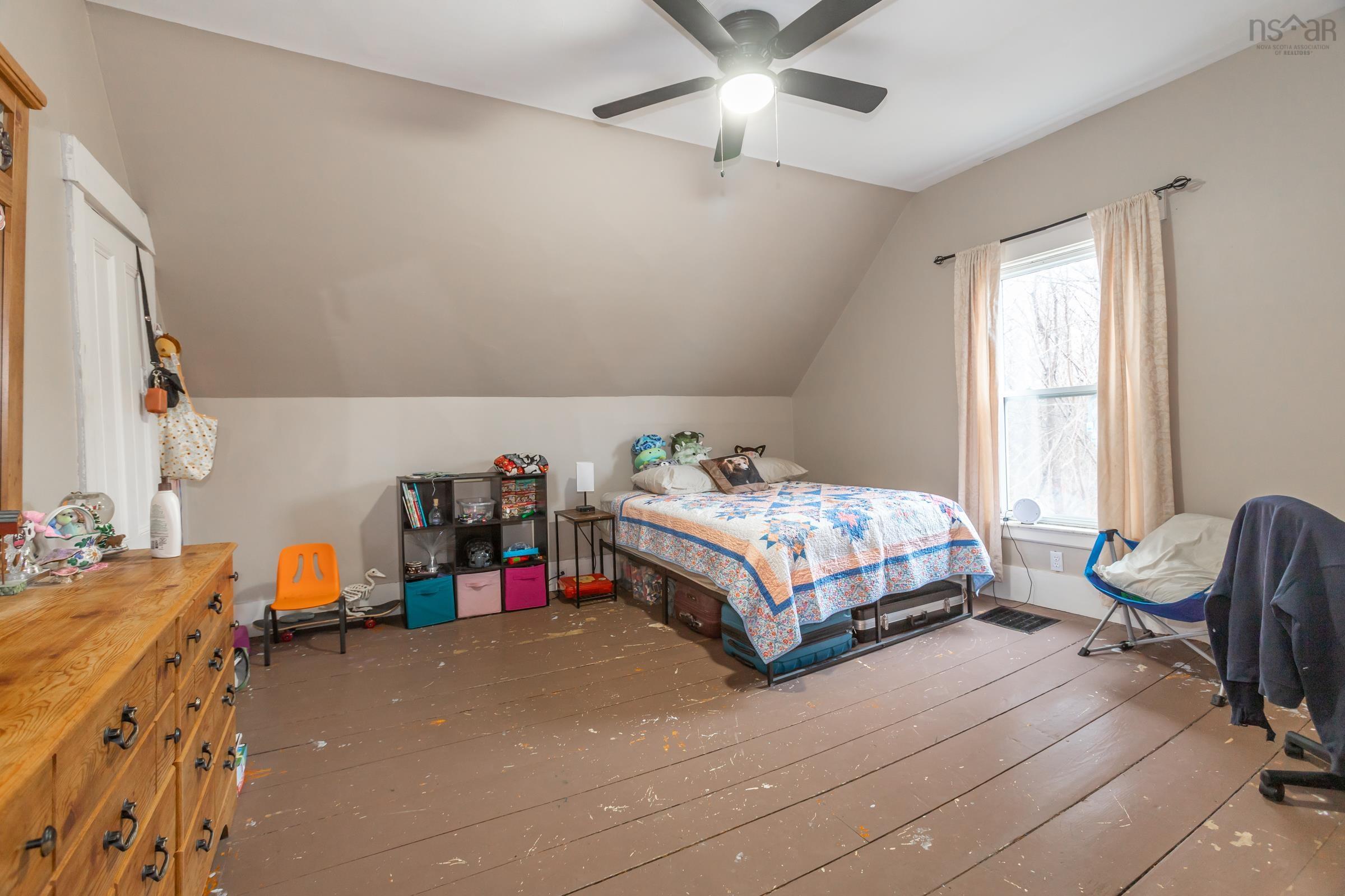 $194,000.00: 4489 Highway 1, Weymouth