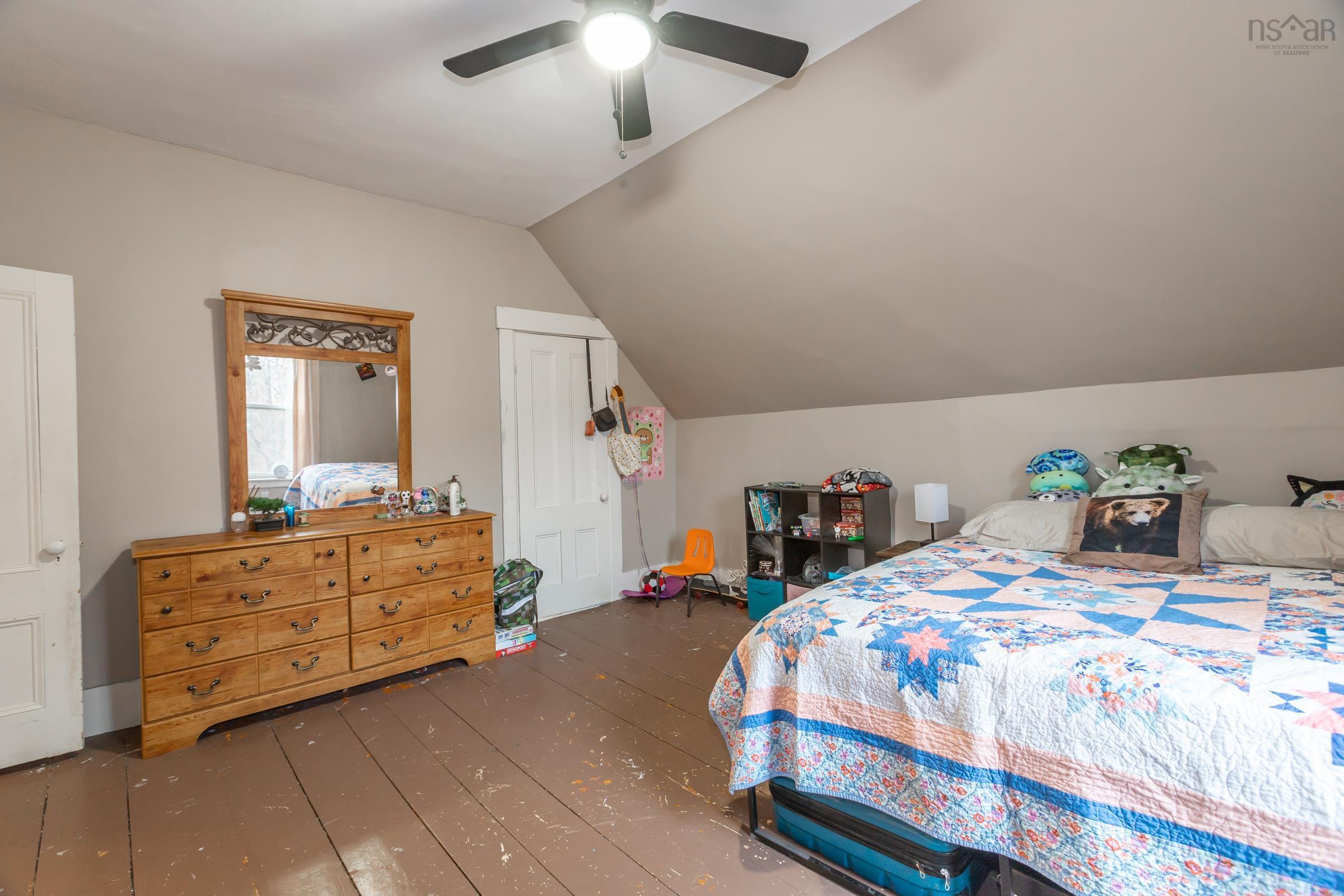$194,000.00: 4489 Highway 1, Weymouth
