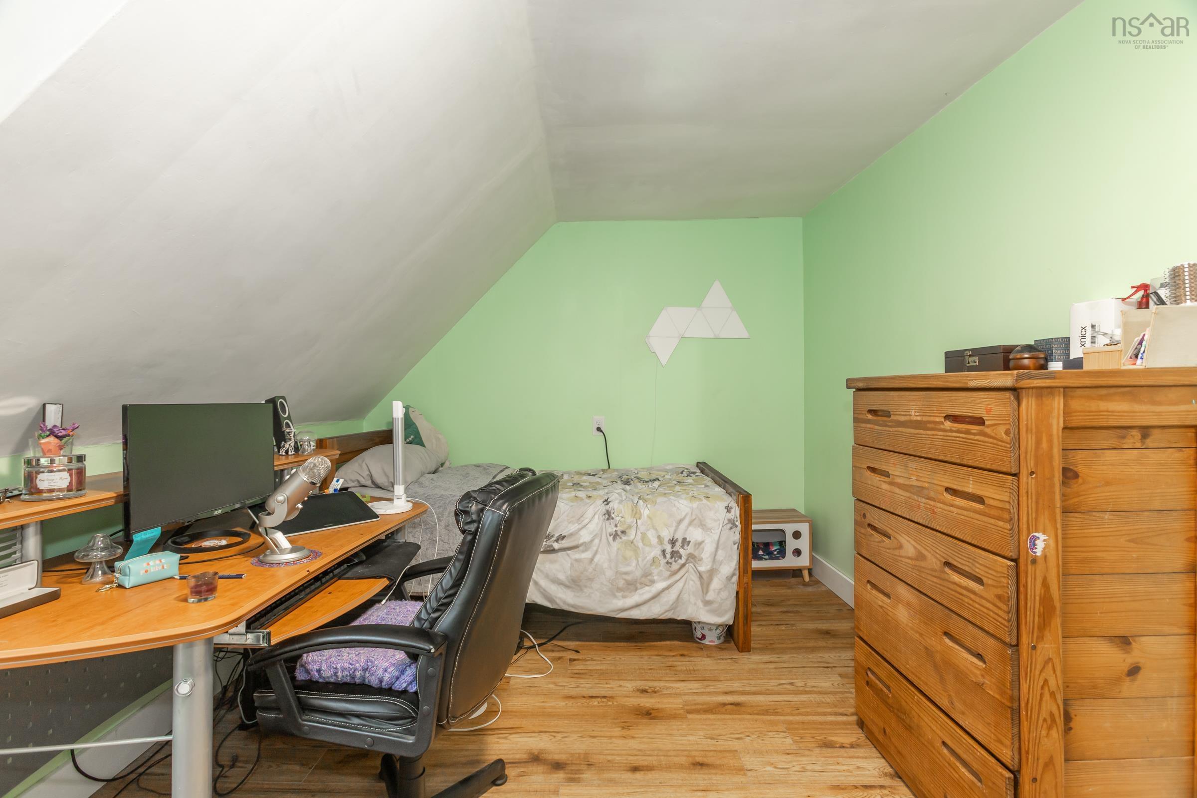$194,000.00: 4489 Highway 1, Weymouth