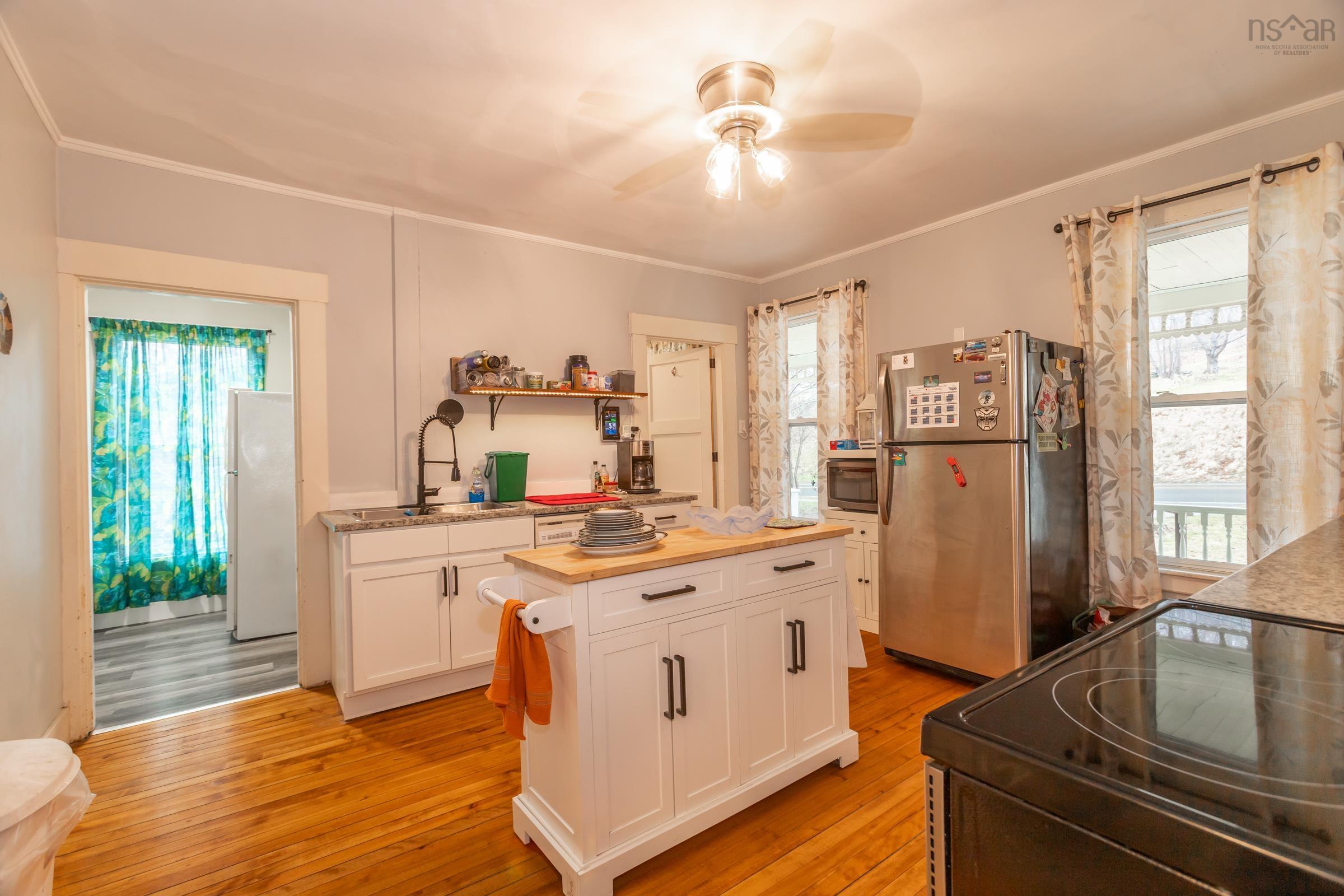 $194,000.00: 4489 Highway 1, Weymouth