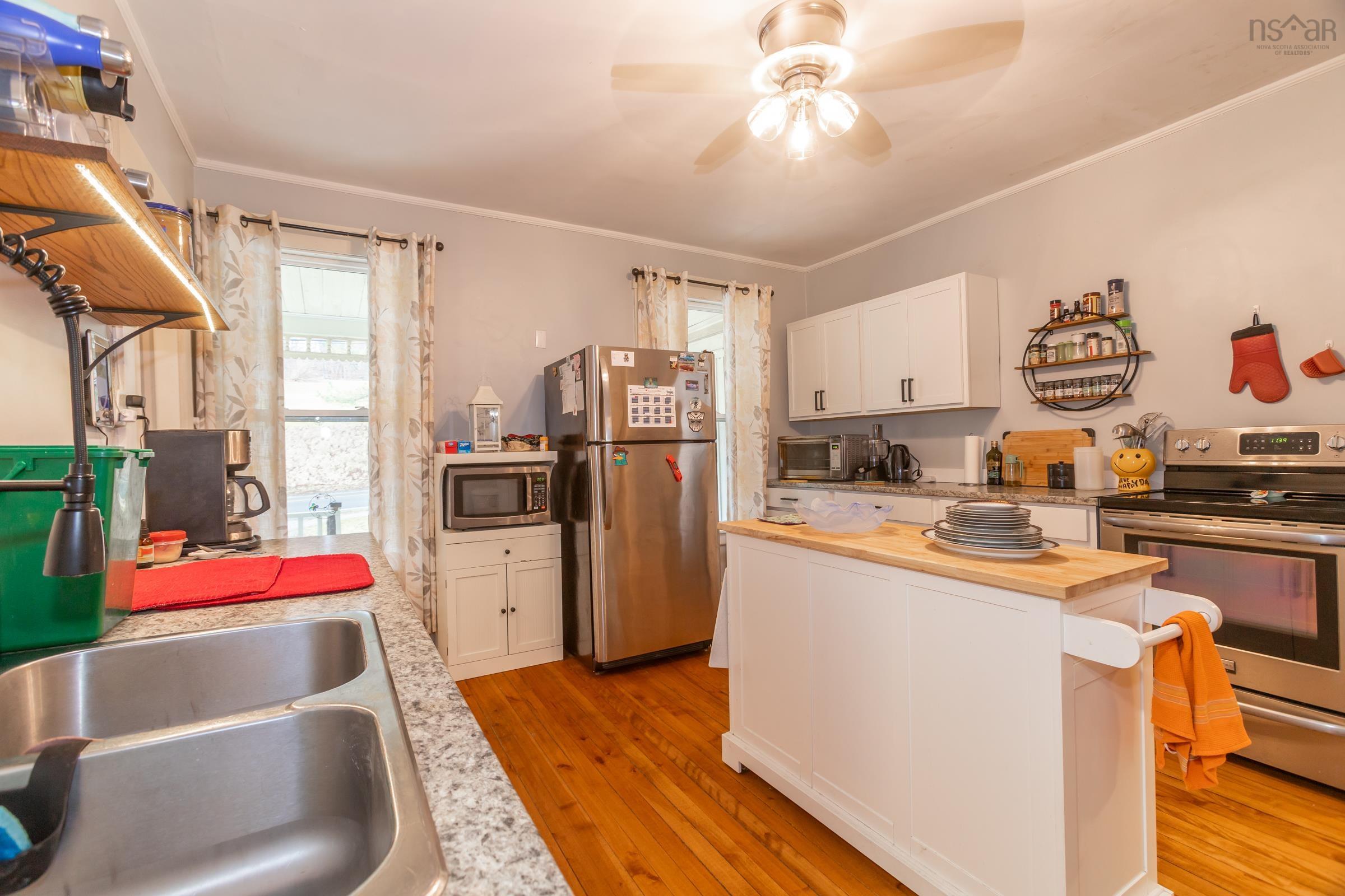 $194,000.00: 4489 Highway 1, Weymouth