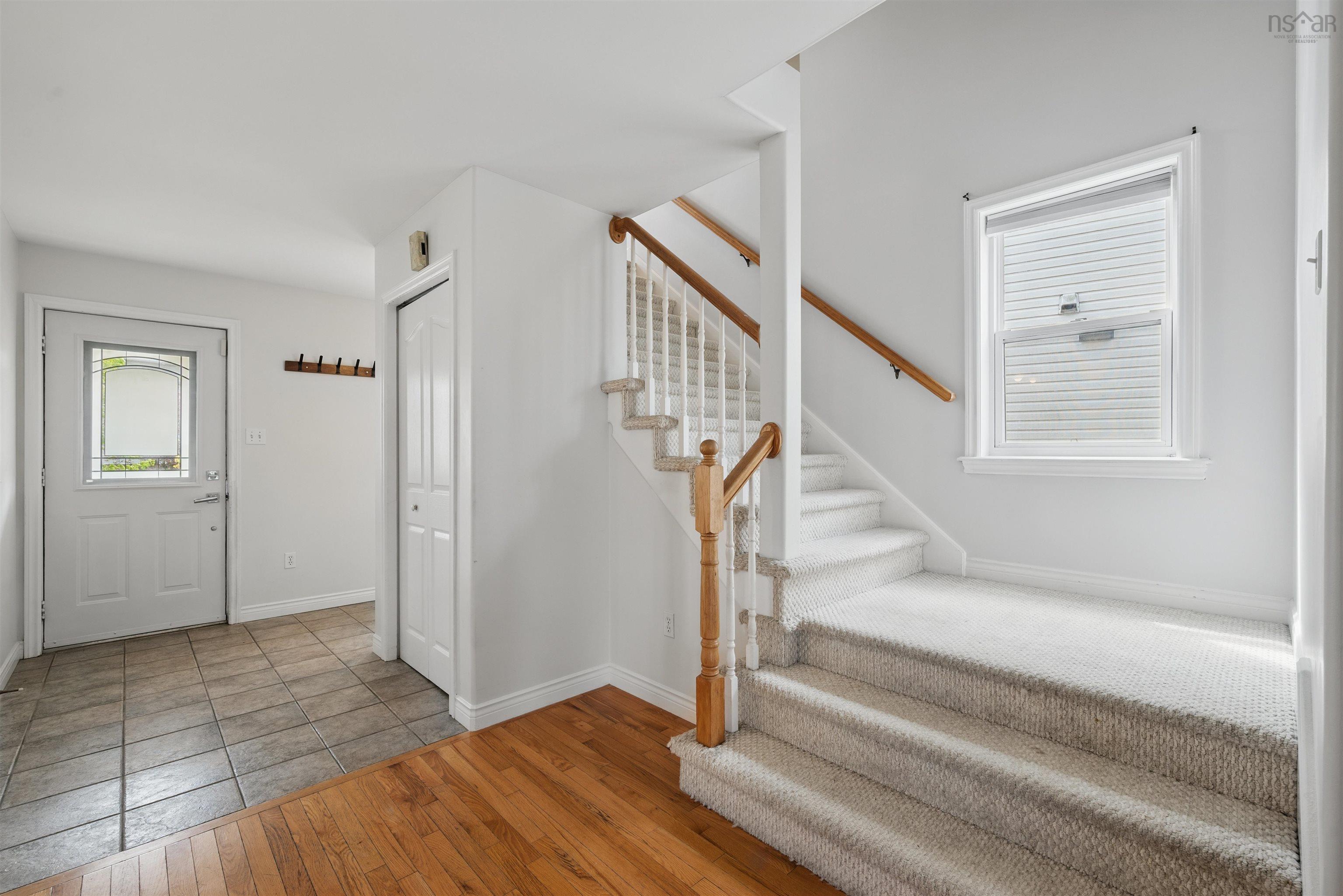 $679,900.00: 17 Roxham Close, Halifax