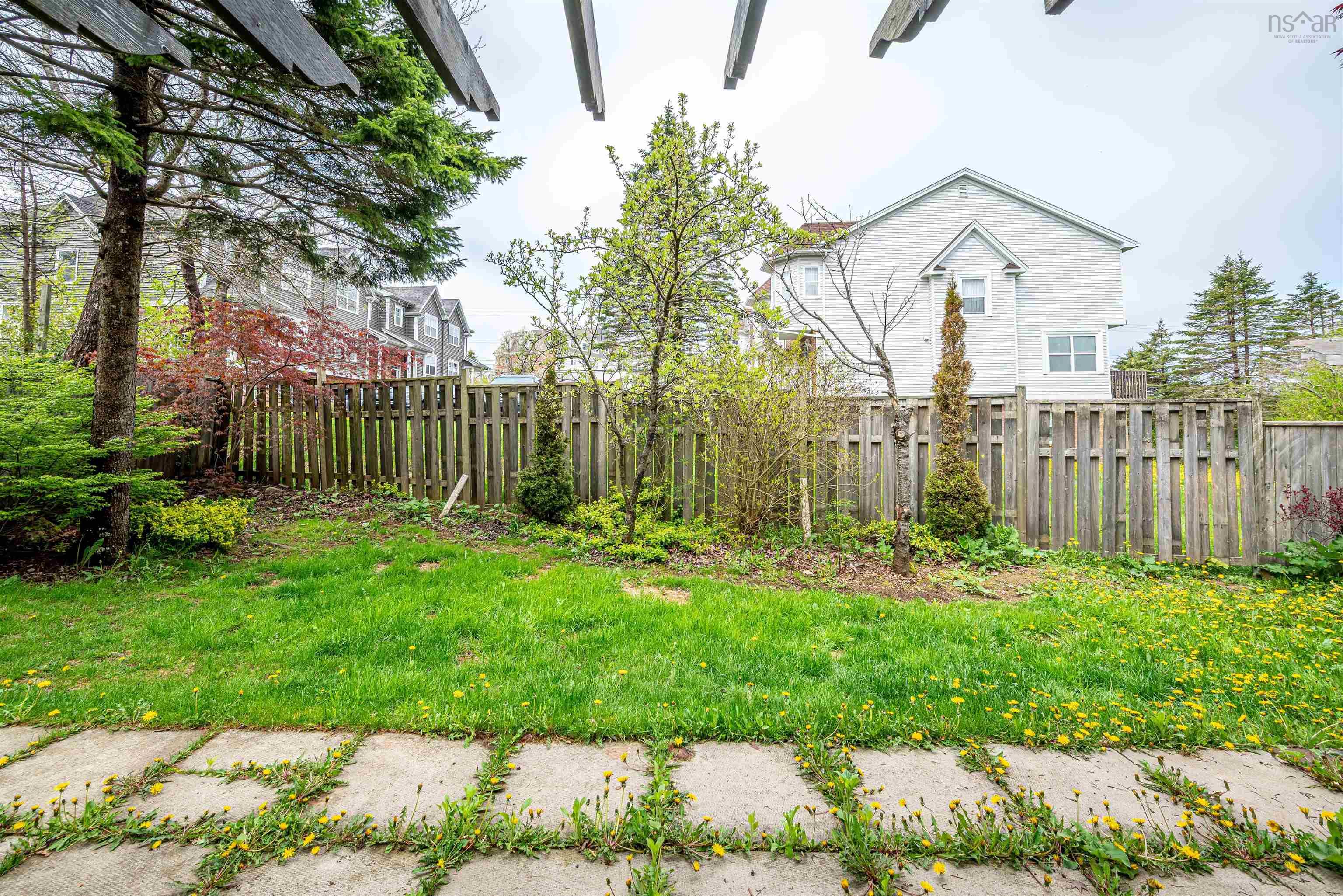 $679,900.00: 17 Roxham Close, Halifax