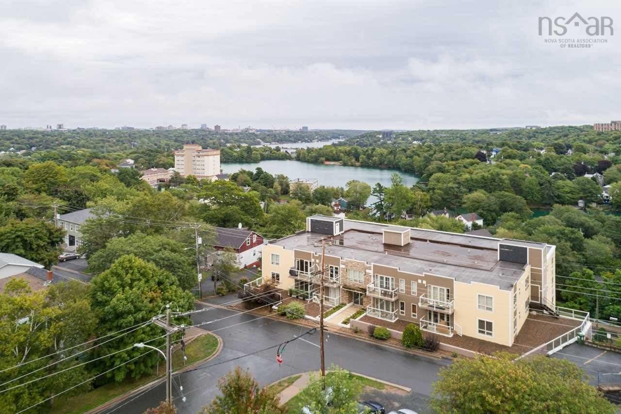 $514,900.00: 700 200 Crown Drive, Halifax