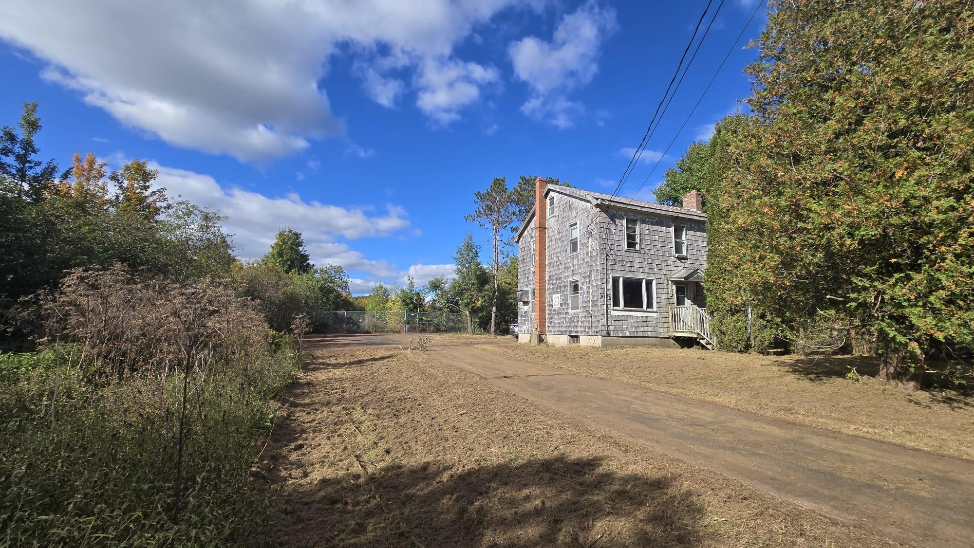 $142,000.00: 9136 Highway 224, Greenwood