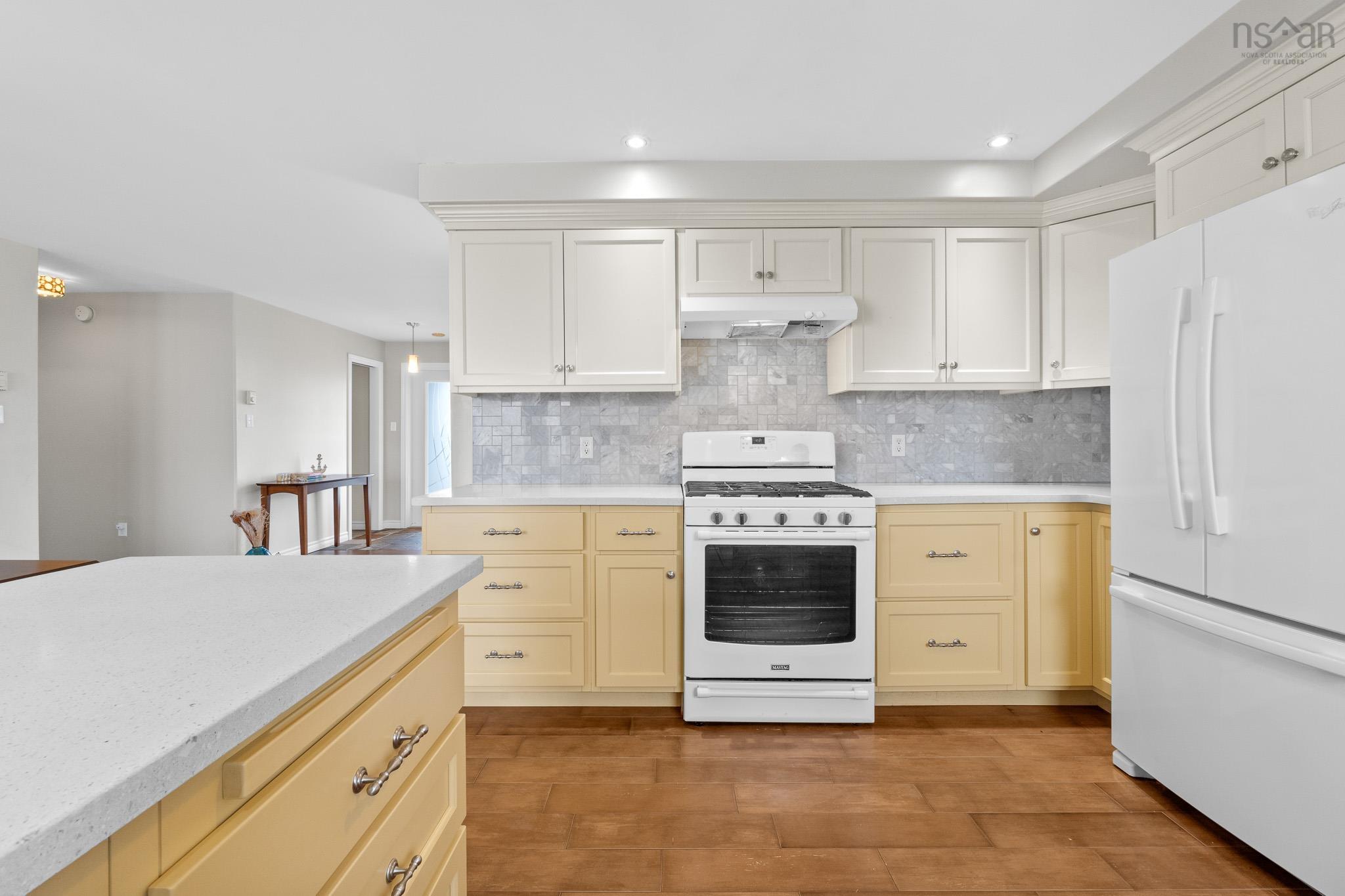 $425,000.00: 187 East Side Bickerton Road, Port Bickerton