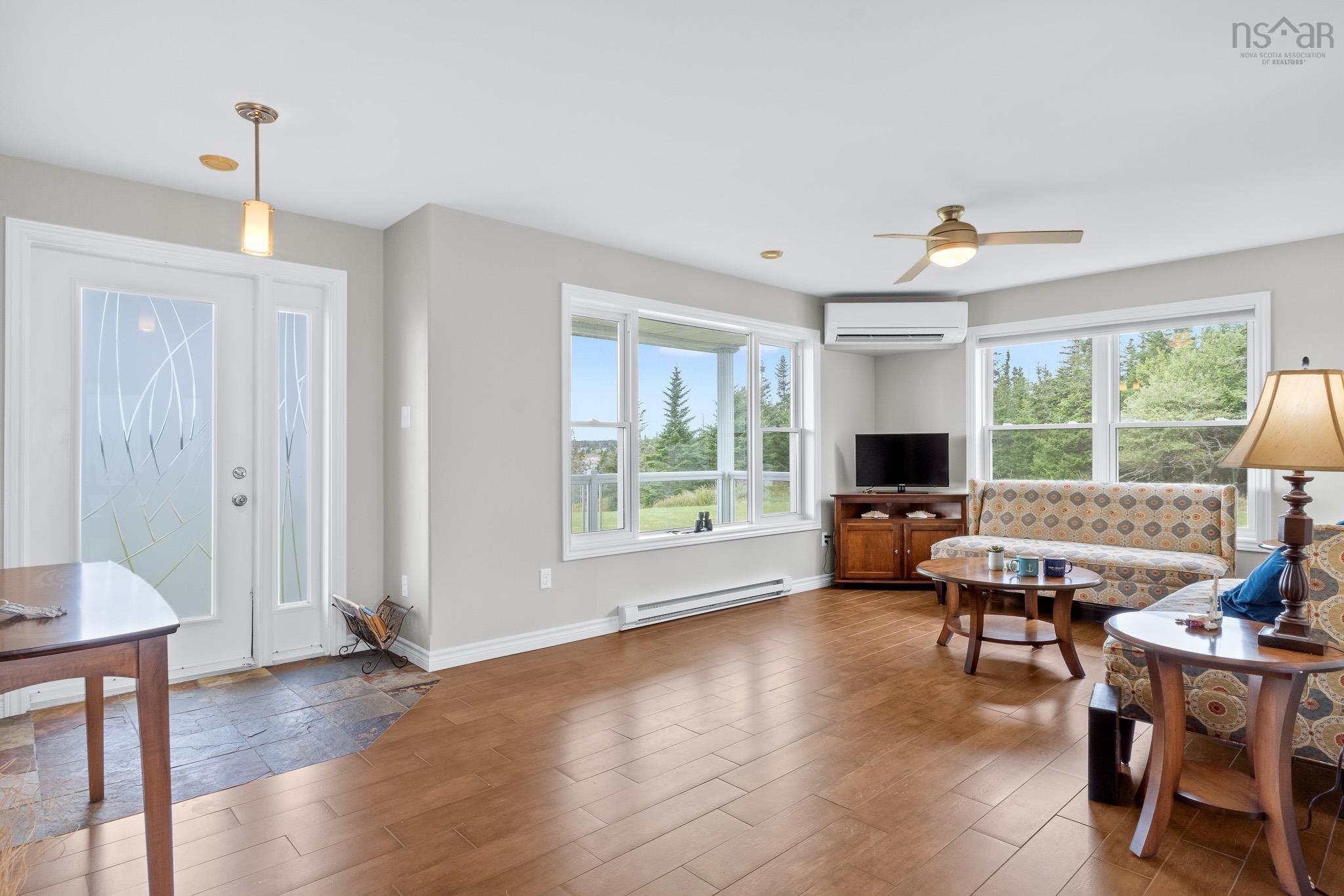 $425,000.00: 187 East Side Bickerton Road, Port Bickerton