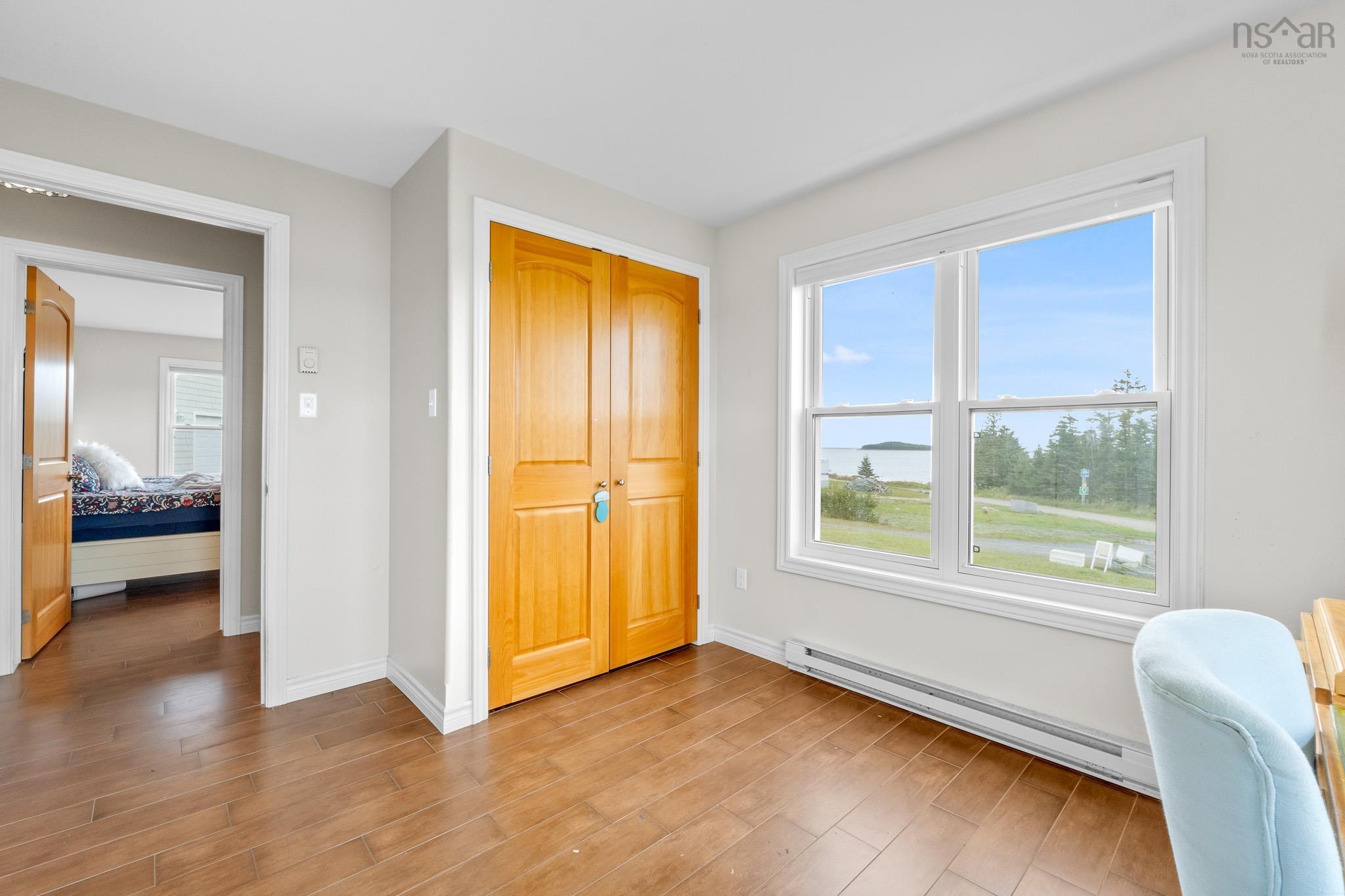 $425,000.00: 187 East Side Bickerton Road, Port Bickerton
