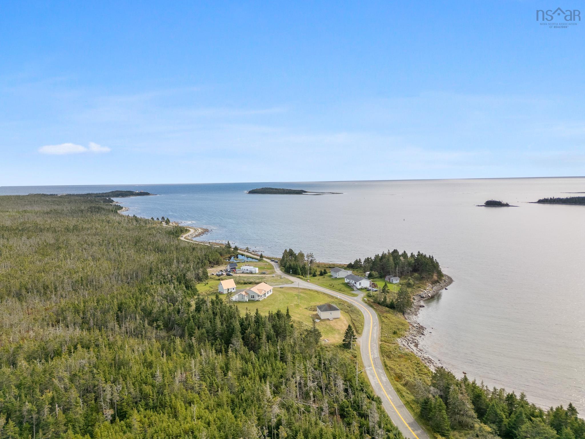 $425,000.00: 187 East Side Bickerton Road, Port Bickerton