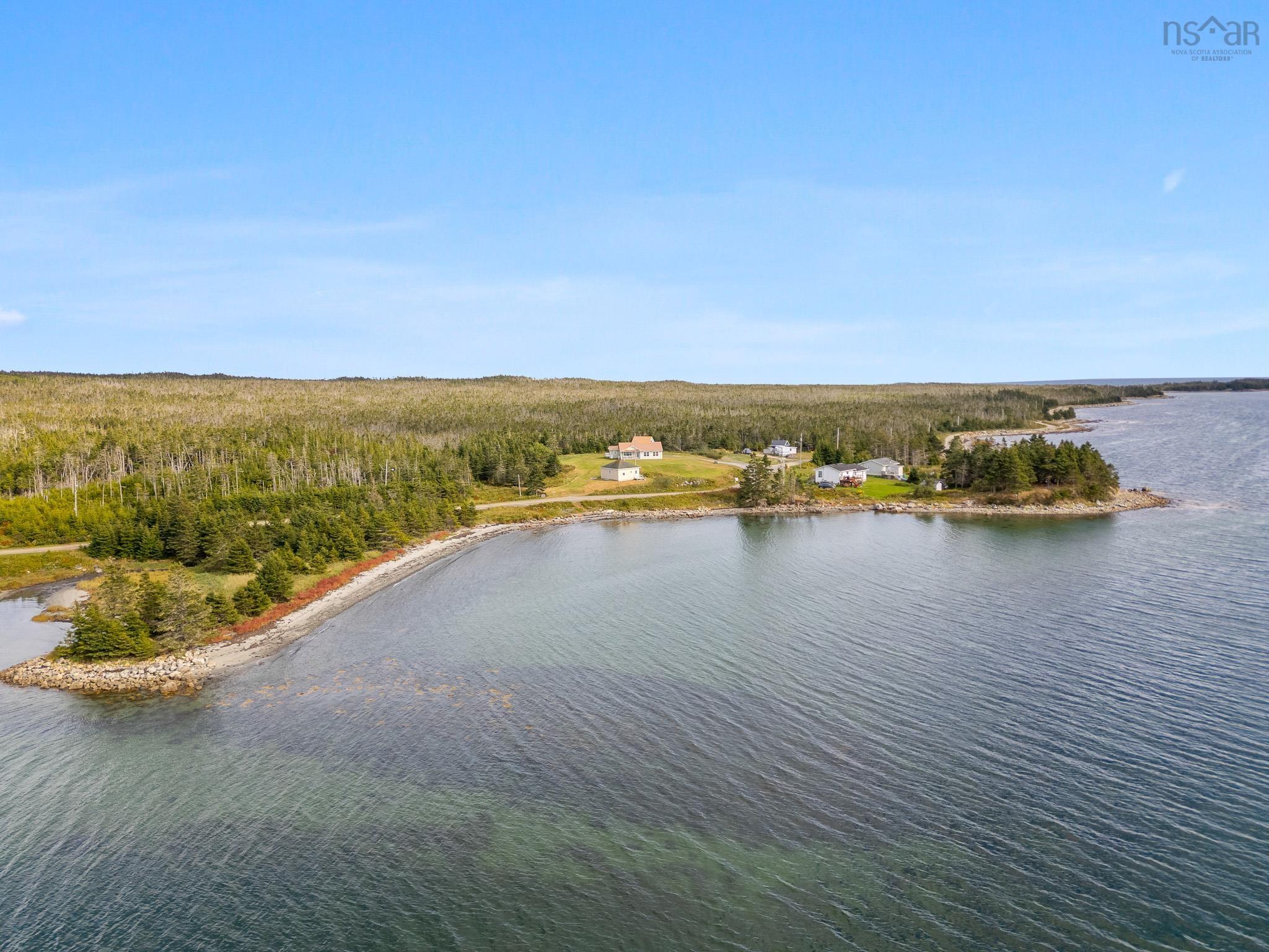 $425,000.00: 187 East Side Bickerton Road, Port Bickerton