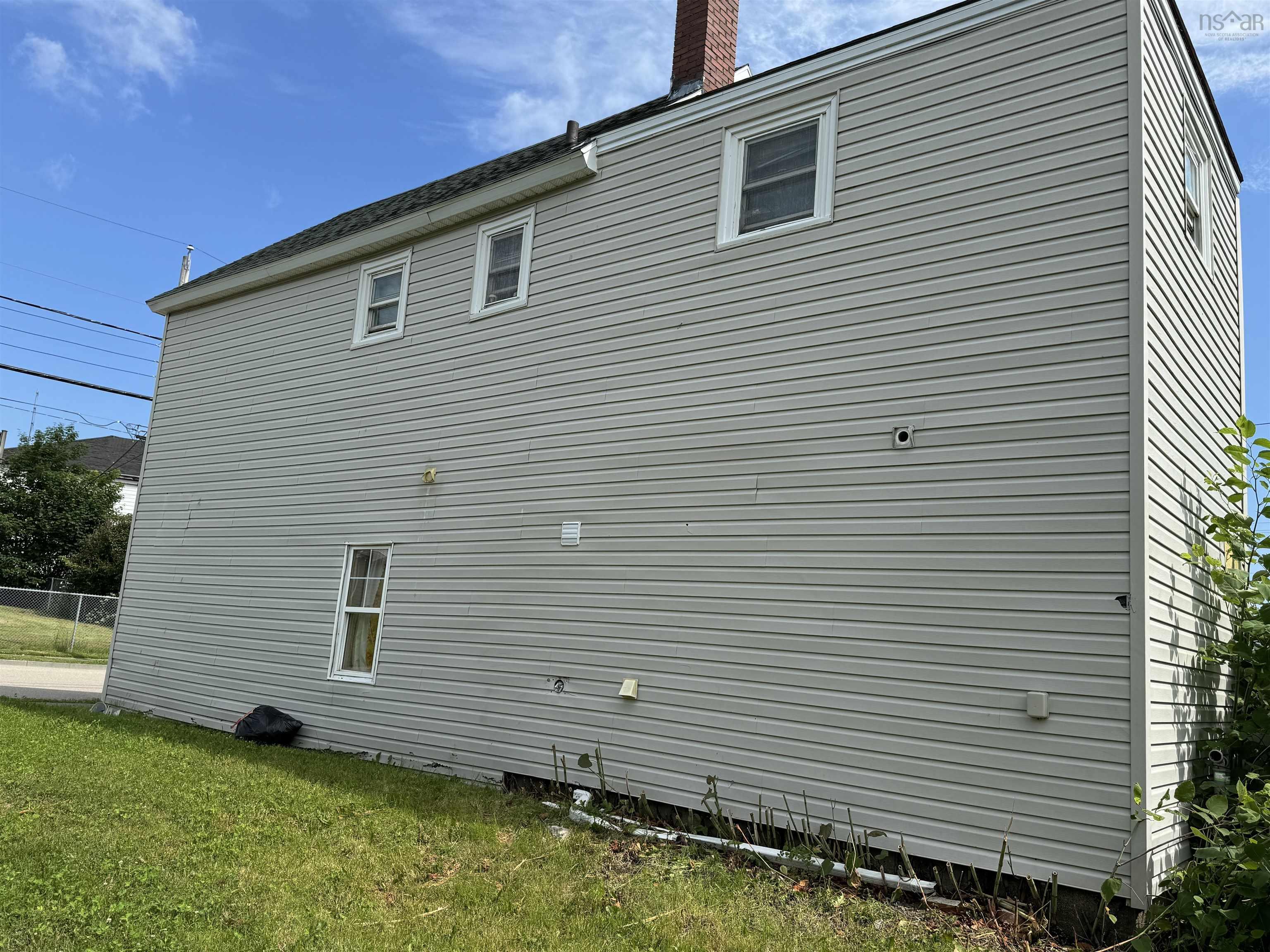 $174,000.00: 215 York Street, Glace Bay