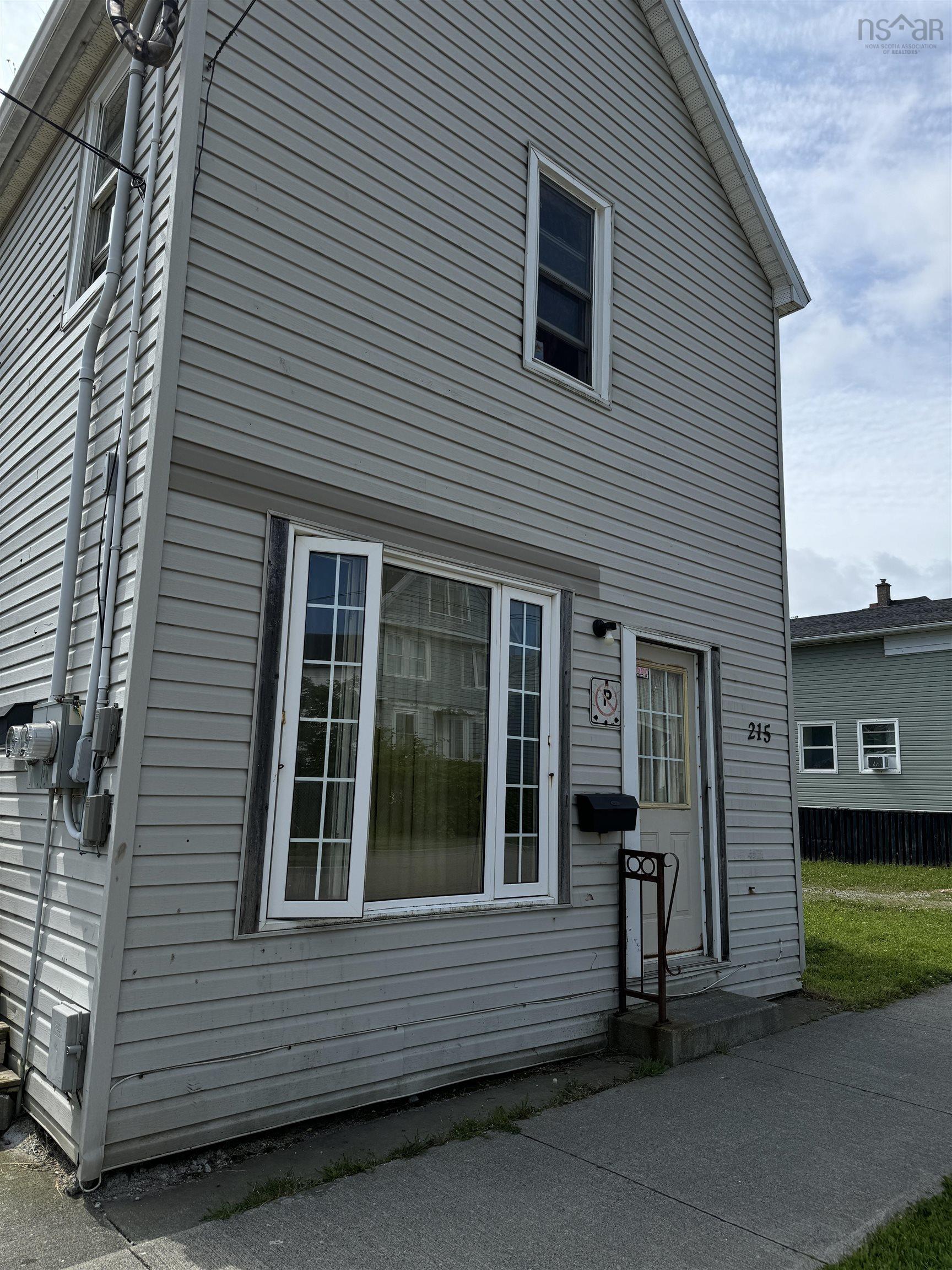 $174,000.00: 215 York Street, Glace Bay