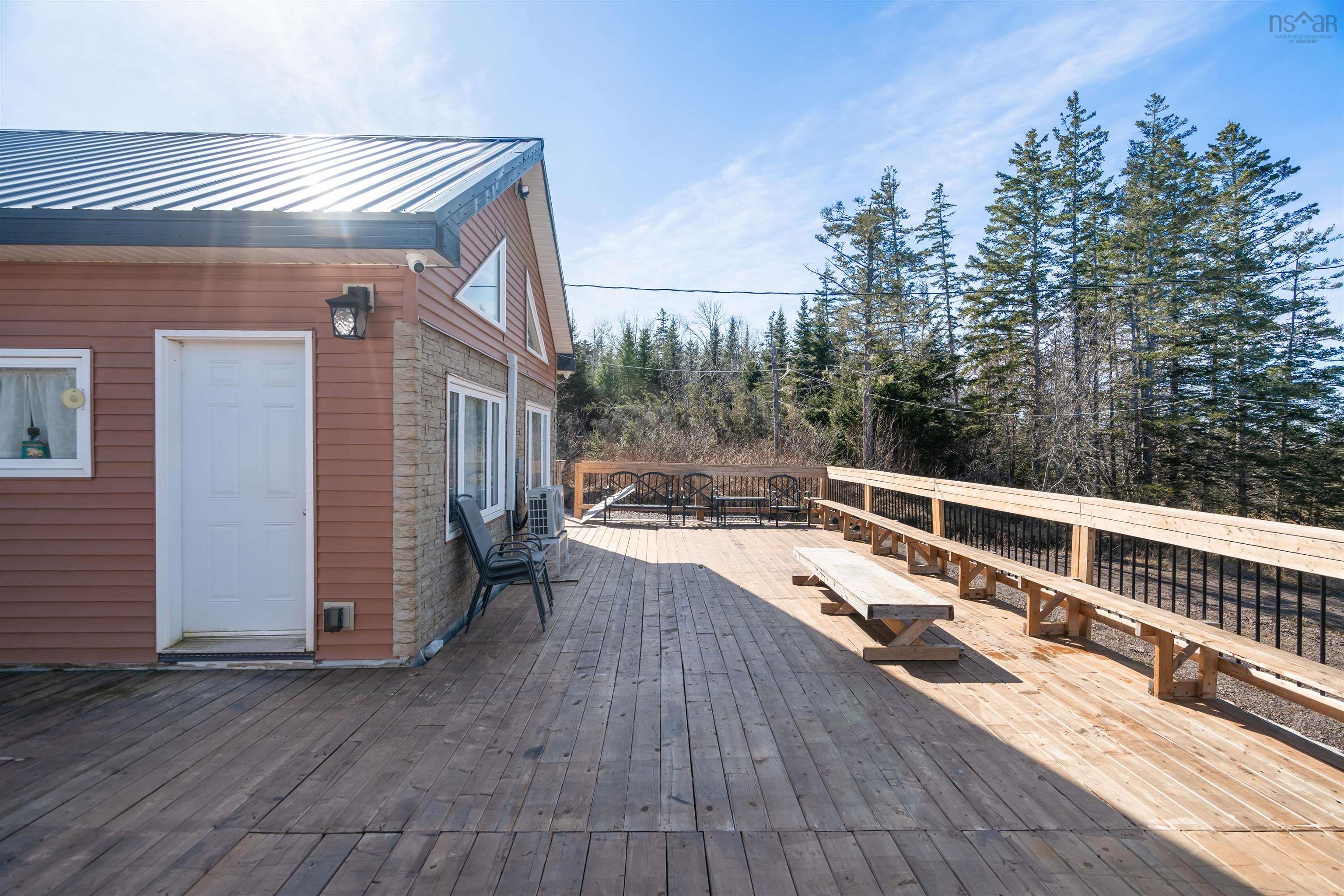 $550,000.00: 1524 Highway 215, Tennecape