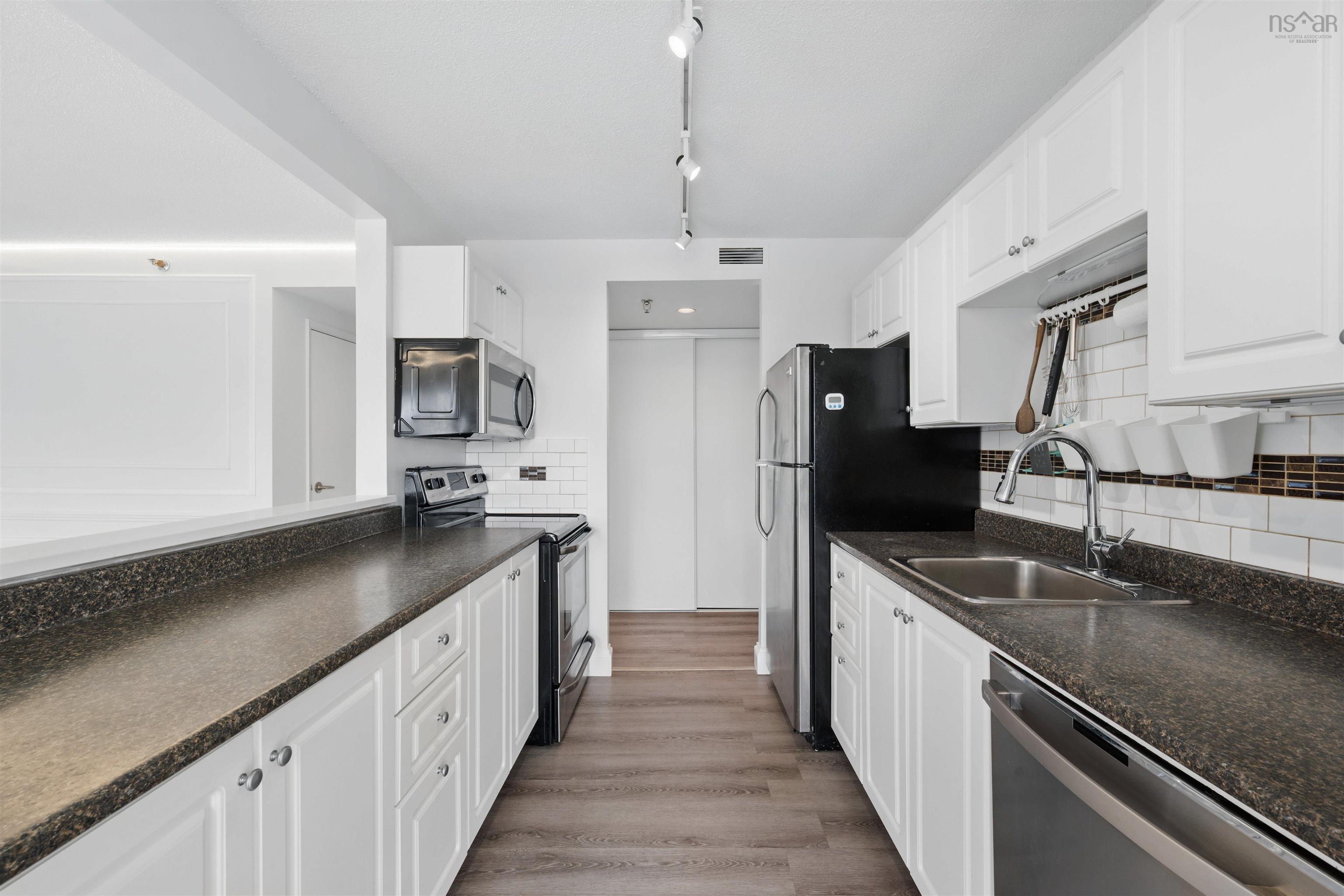 $419,900.00: 525 45 Vimy Avenue, Halifax