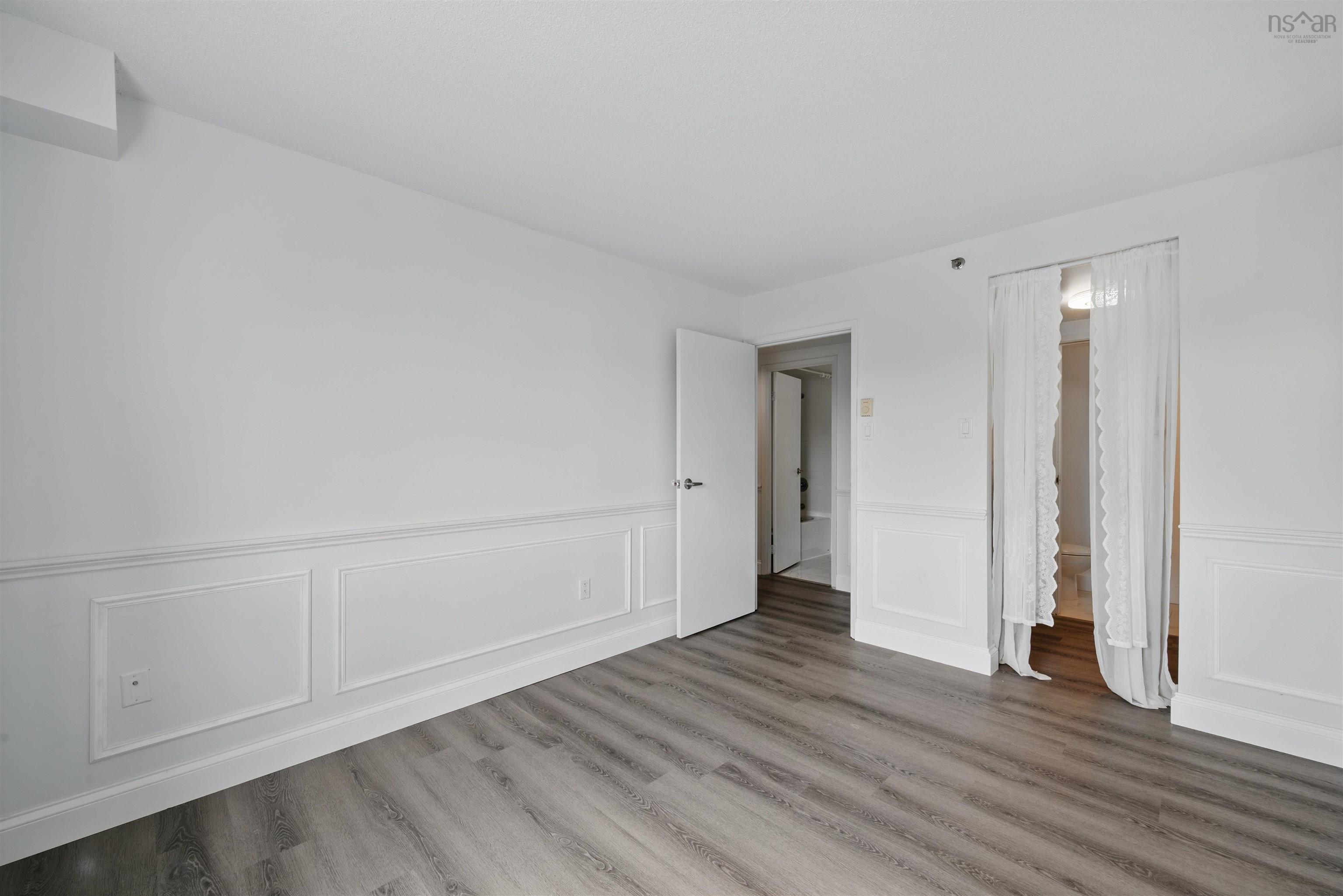 $419,900.00: 525 45 Vimy Avenue, Halifax