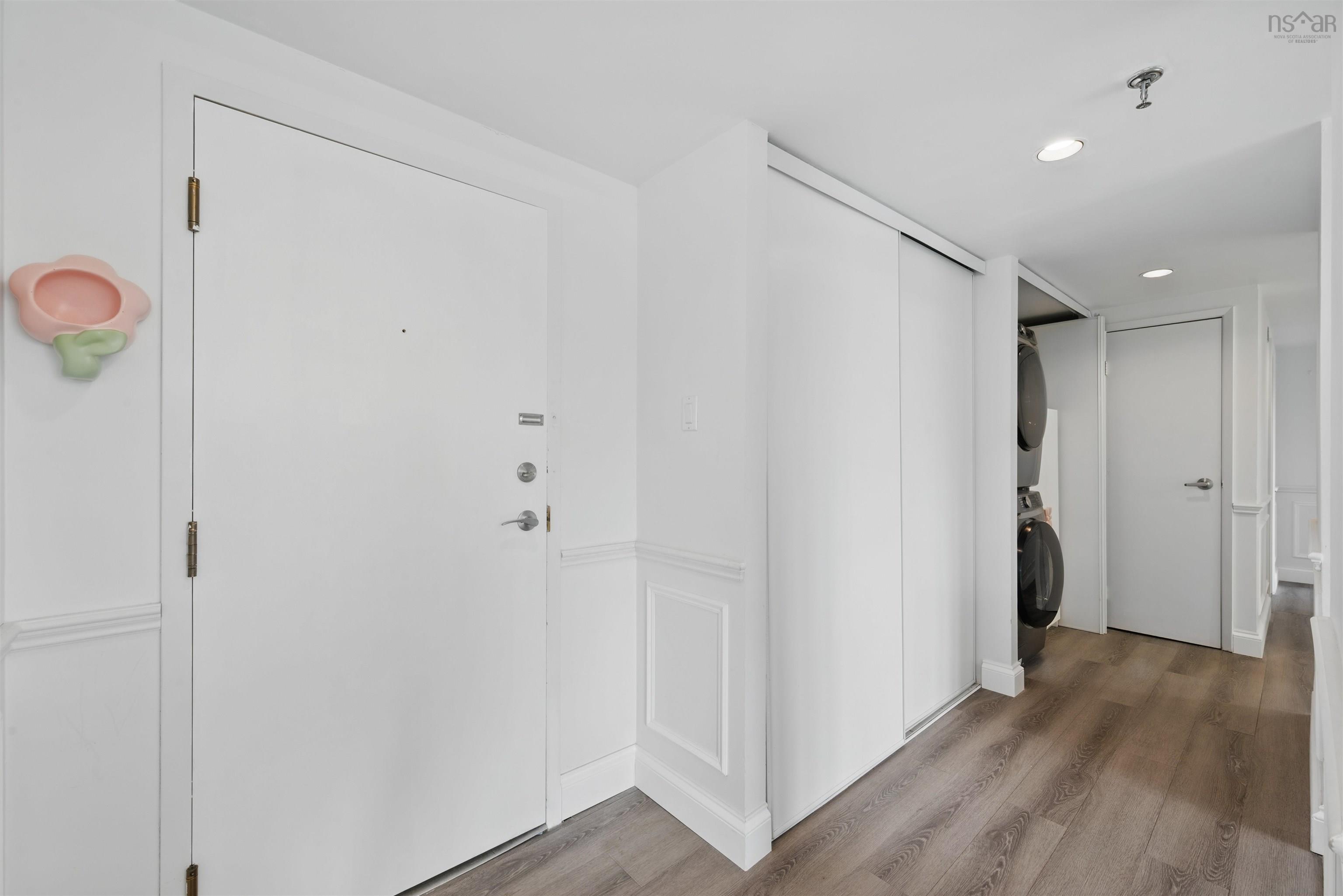 $419,900.00: 525 45 Vimy Avenue, Halifax