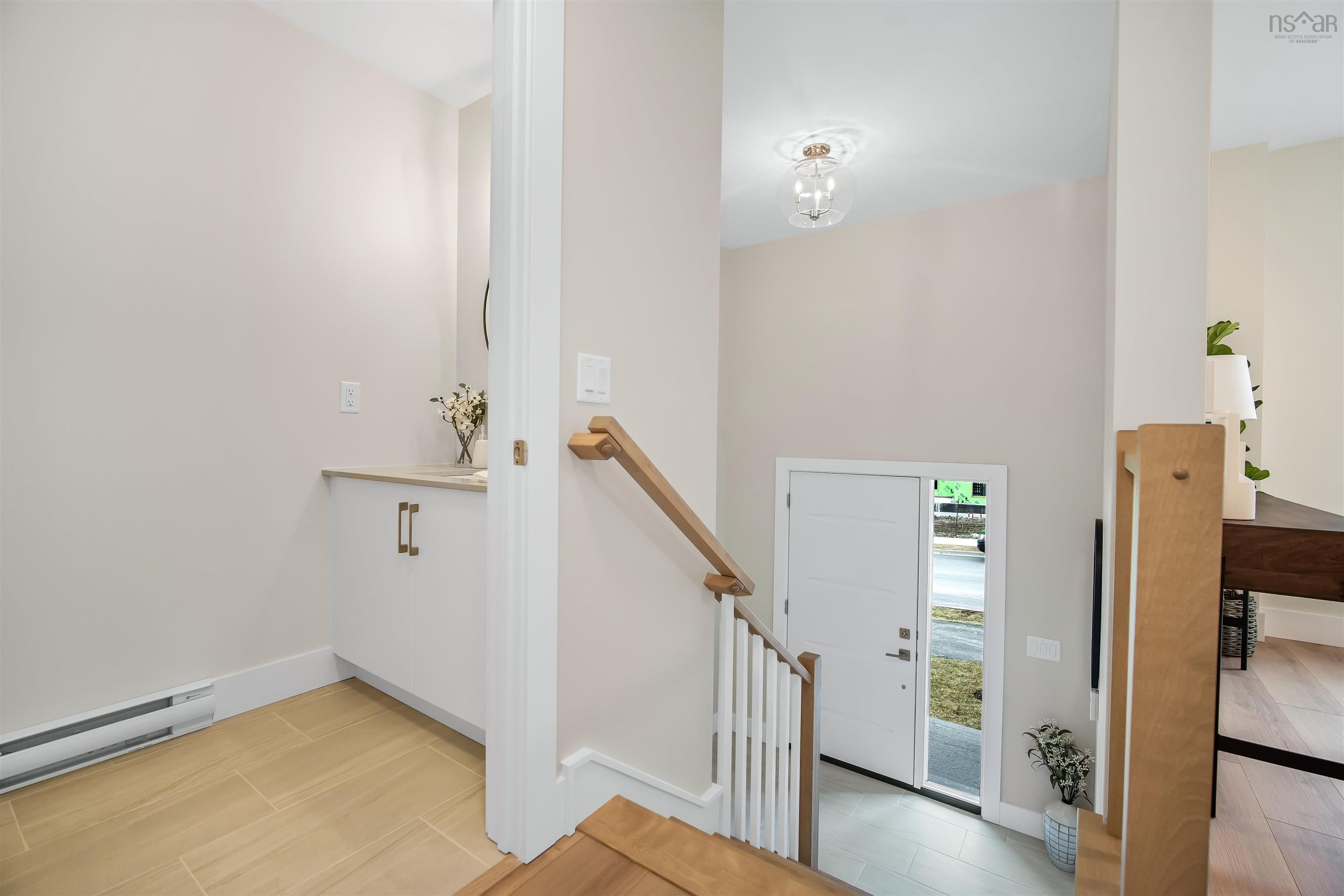 $619,900.00: SD-3B 117 Terrastone Ridge, Dartmouth