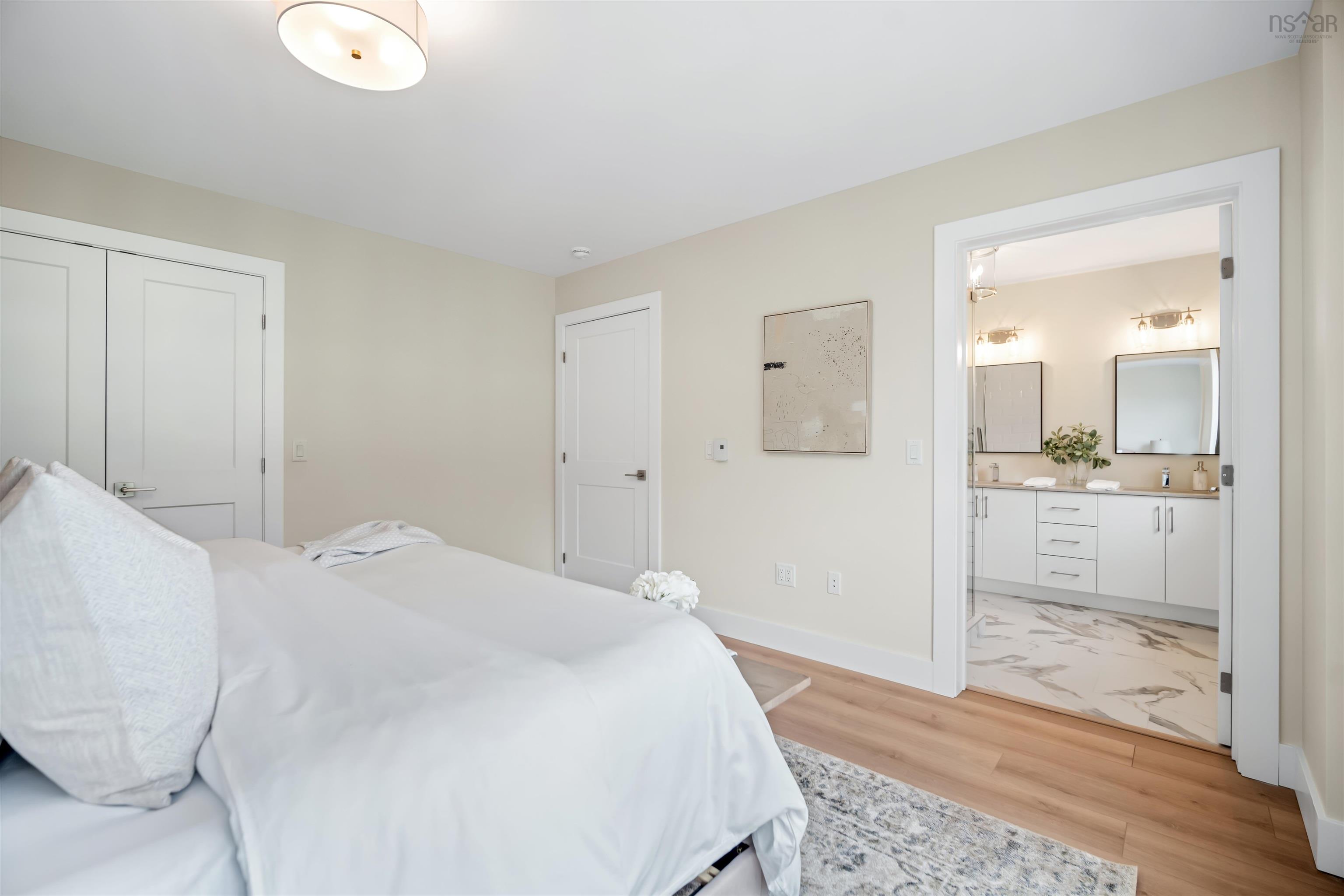 $619,900.00: SD-3B 117 Terrastone Ridge, Dartmouth