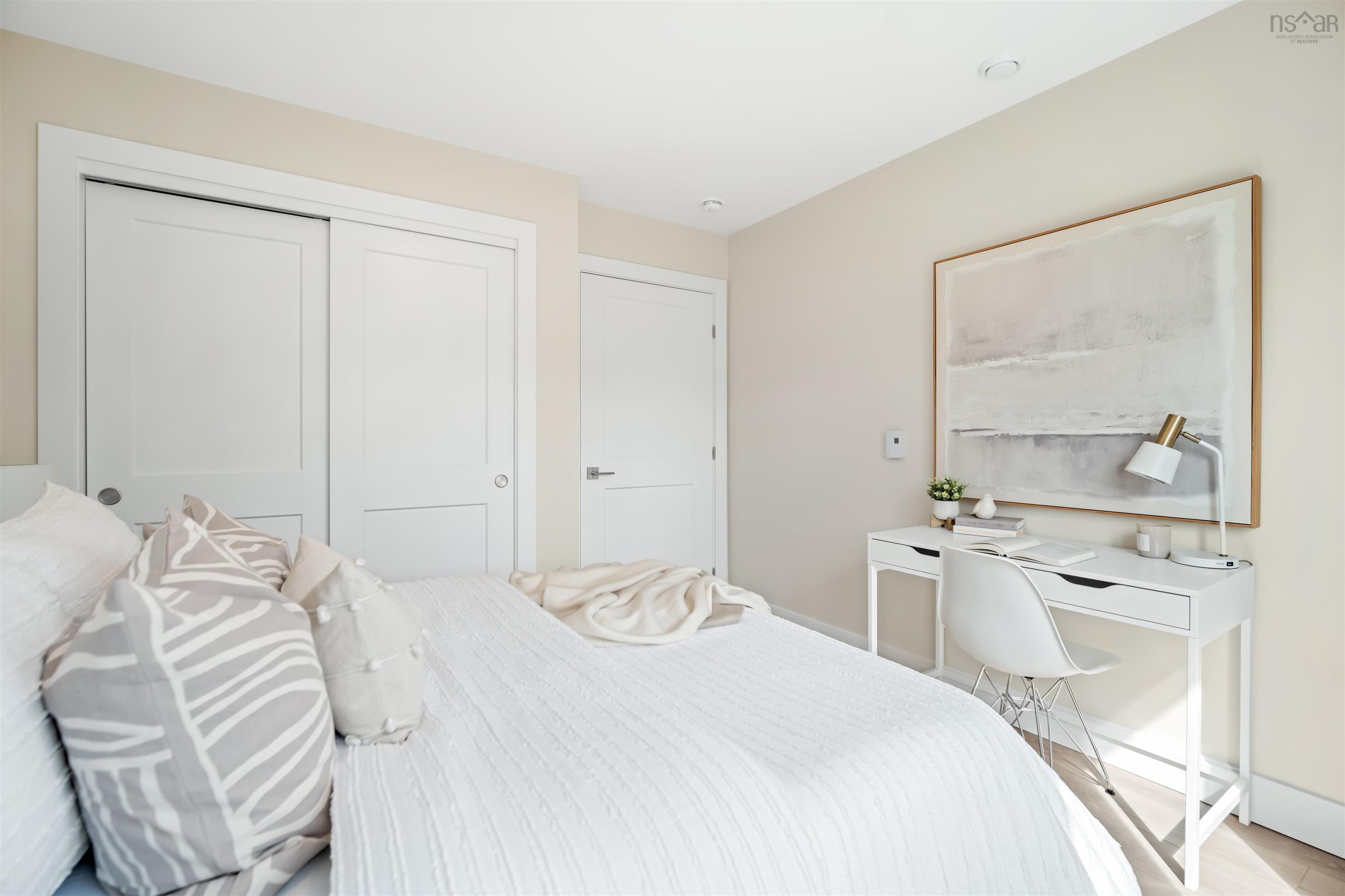 $619,900.00: SD-3B 117 Terrastone Ridge, Dartmouth