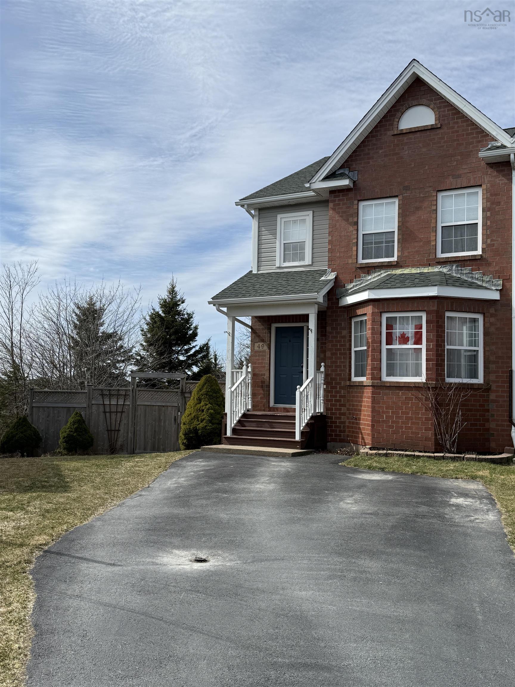 $569,900.00: 49 Woodhaven Close, Dartmouth