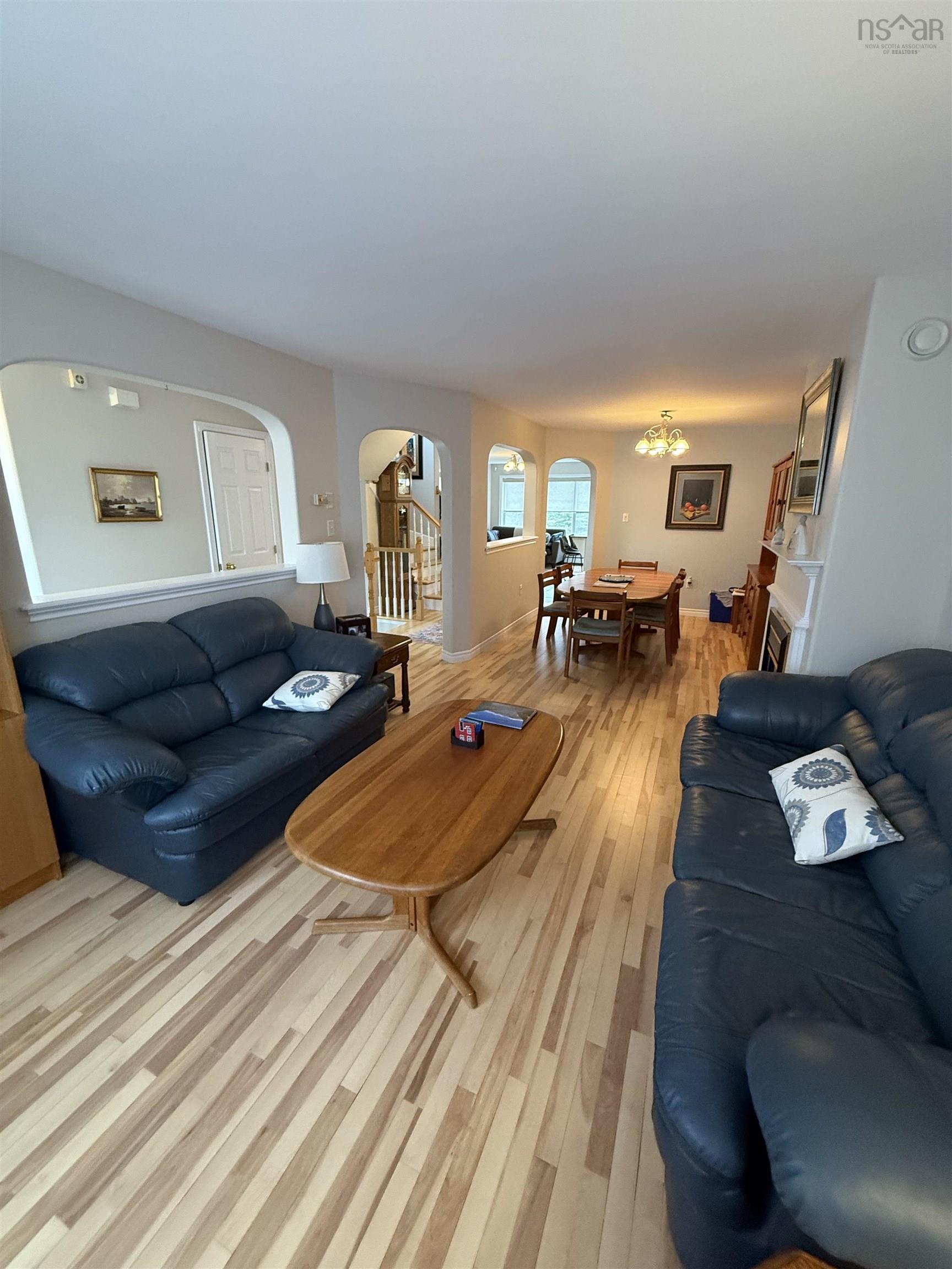 $569,900.00: 49 Woodhaven Close, Dartmouth