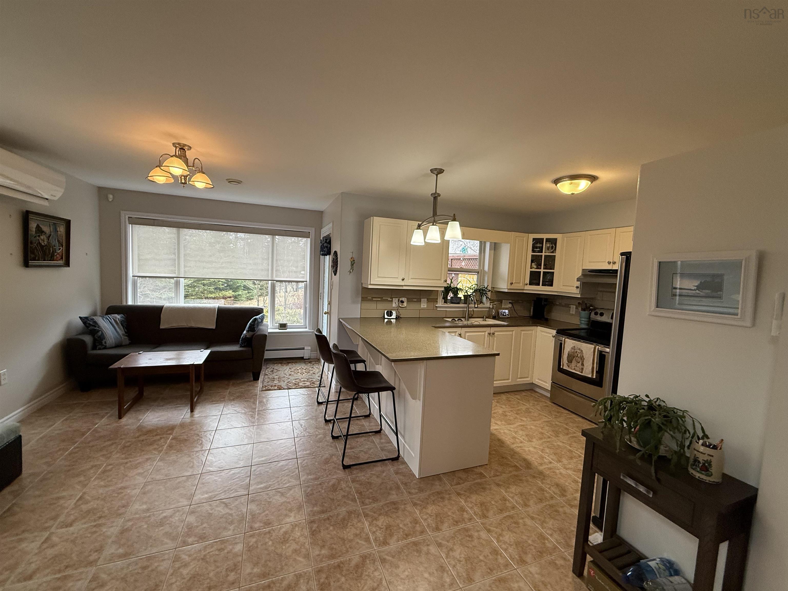 $569,900.00: 49 Woodhaven Close, Dartmouth