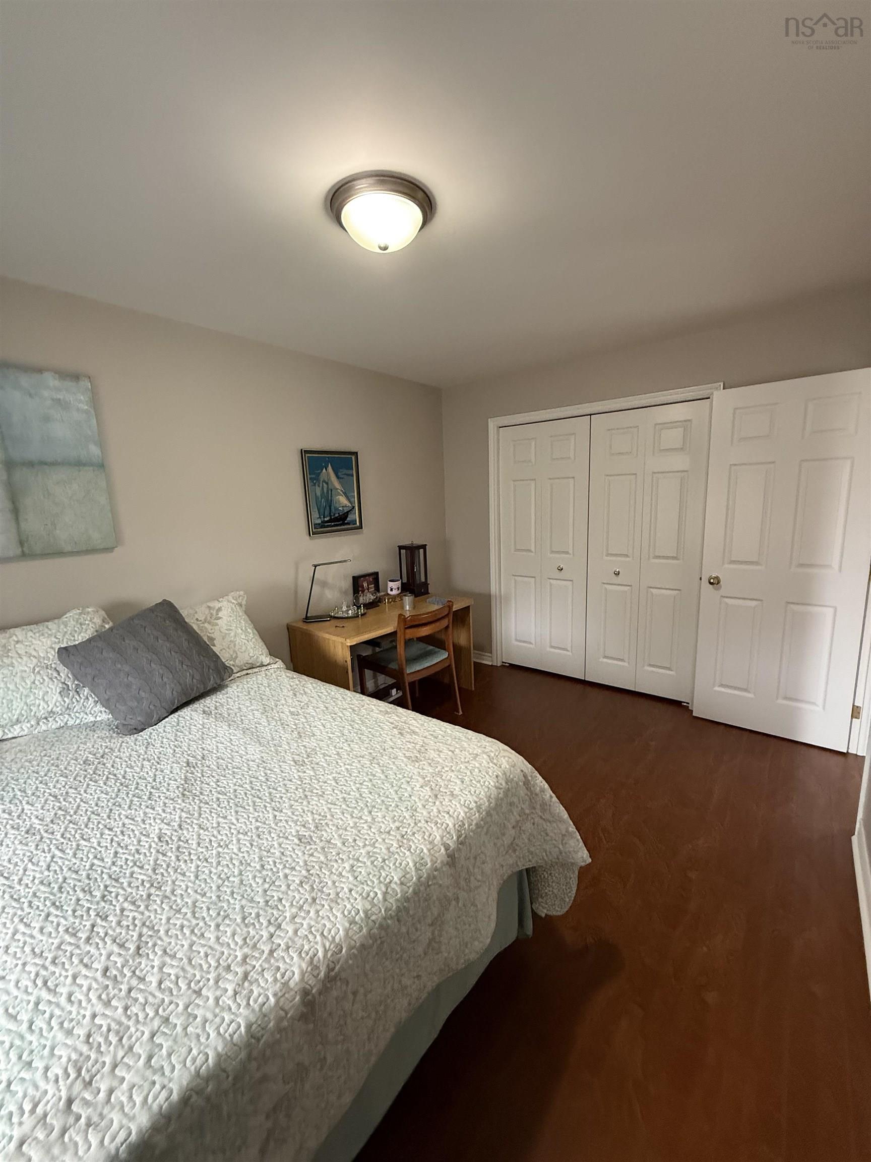$569,900.00: 49 Woodhaven Close, Dartmouth