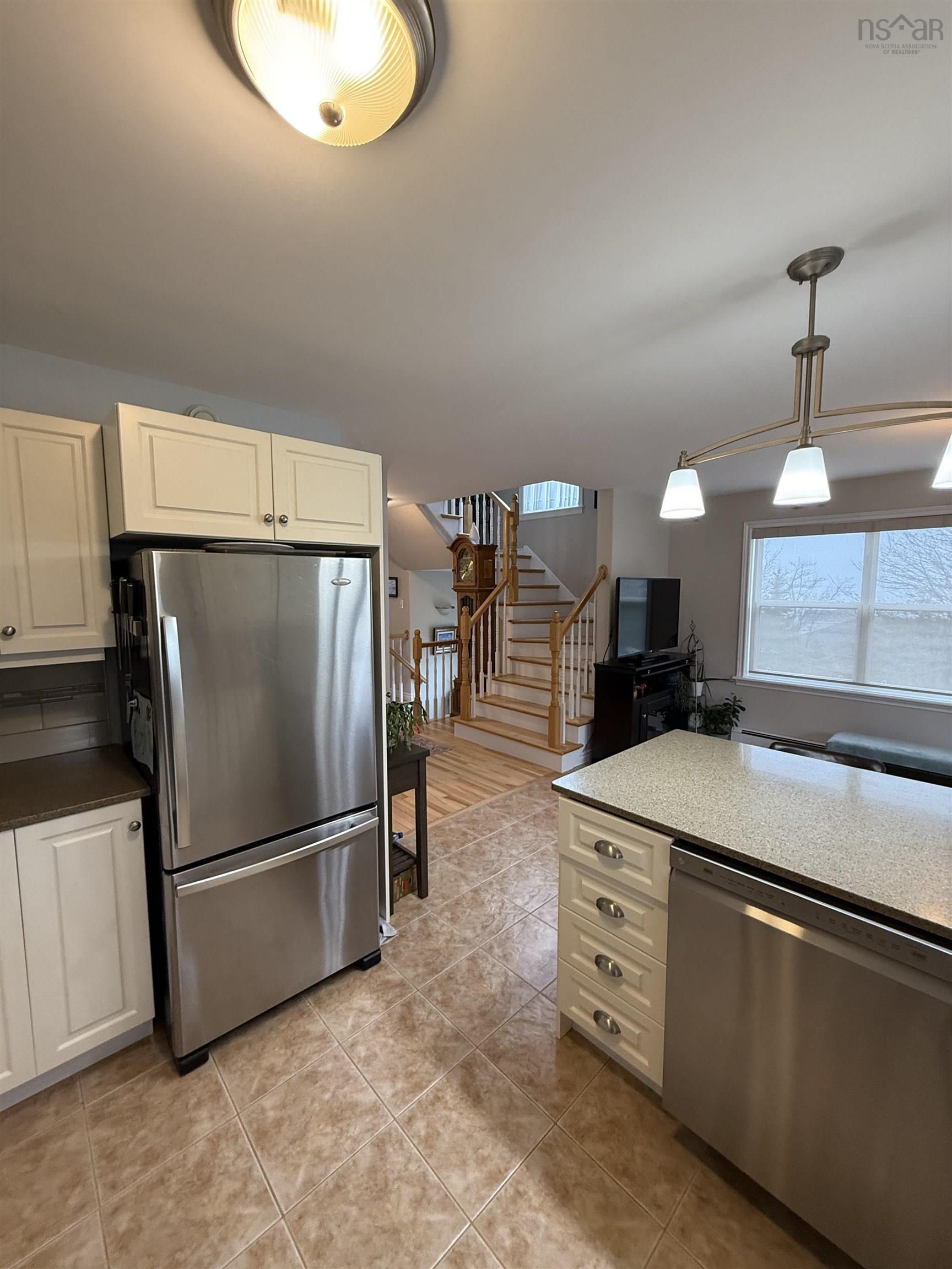 $569,900.00: 49 Woodhaven Close, Dartmouth