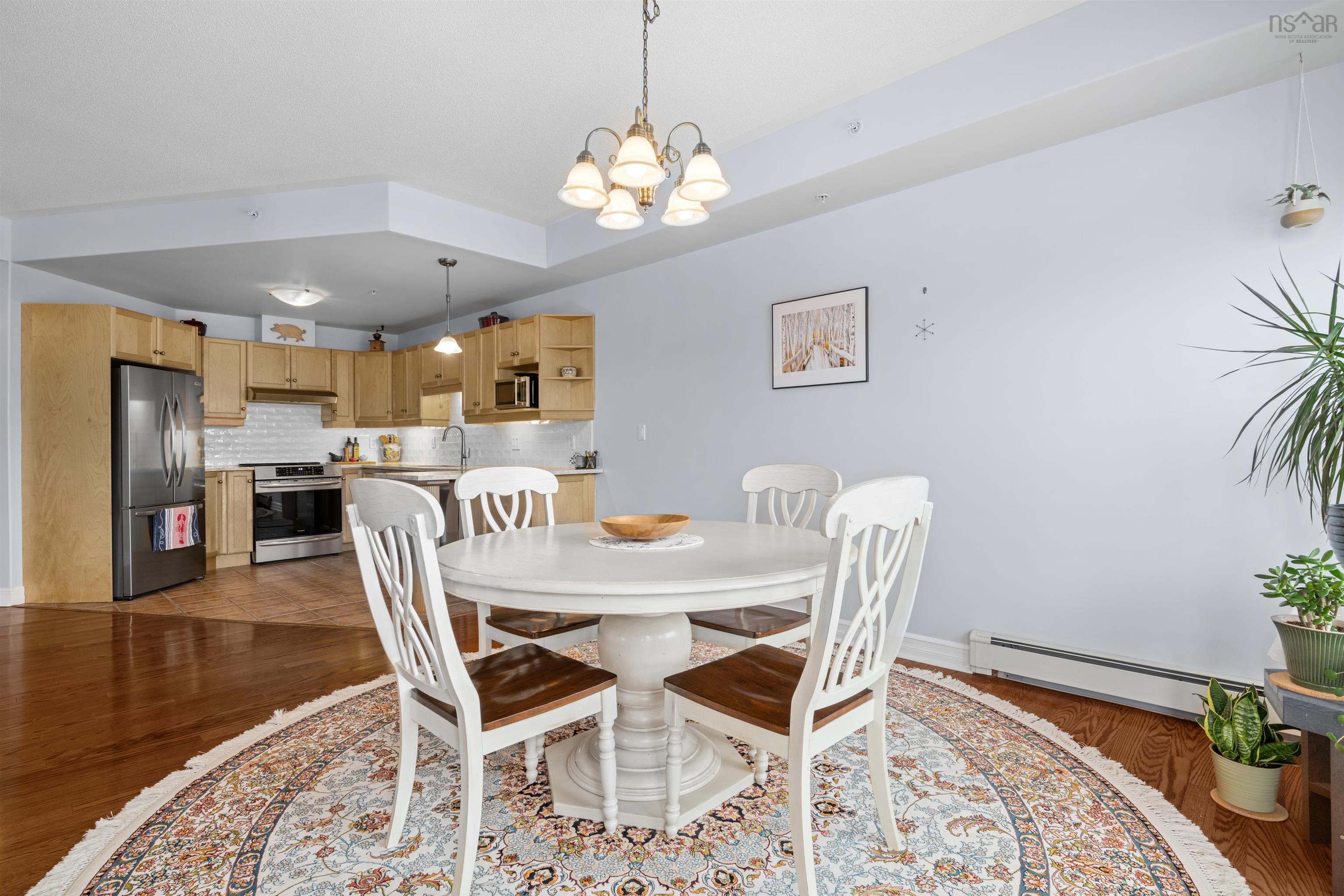 $464,900.00: 102 277 Rutledge Street, Bedford