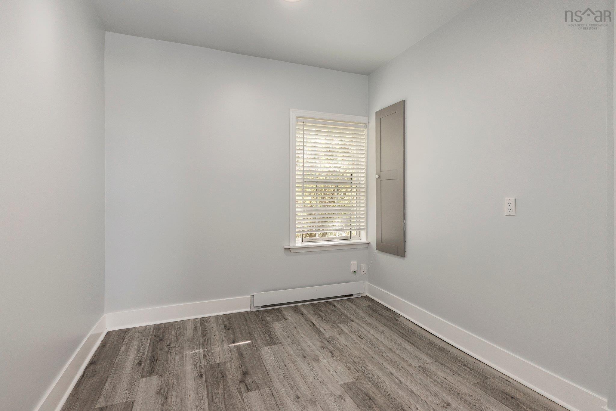 $295,000.00: 66 Oak Street, Trenton