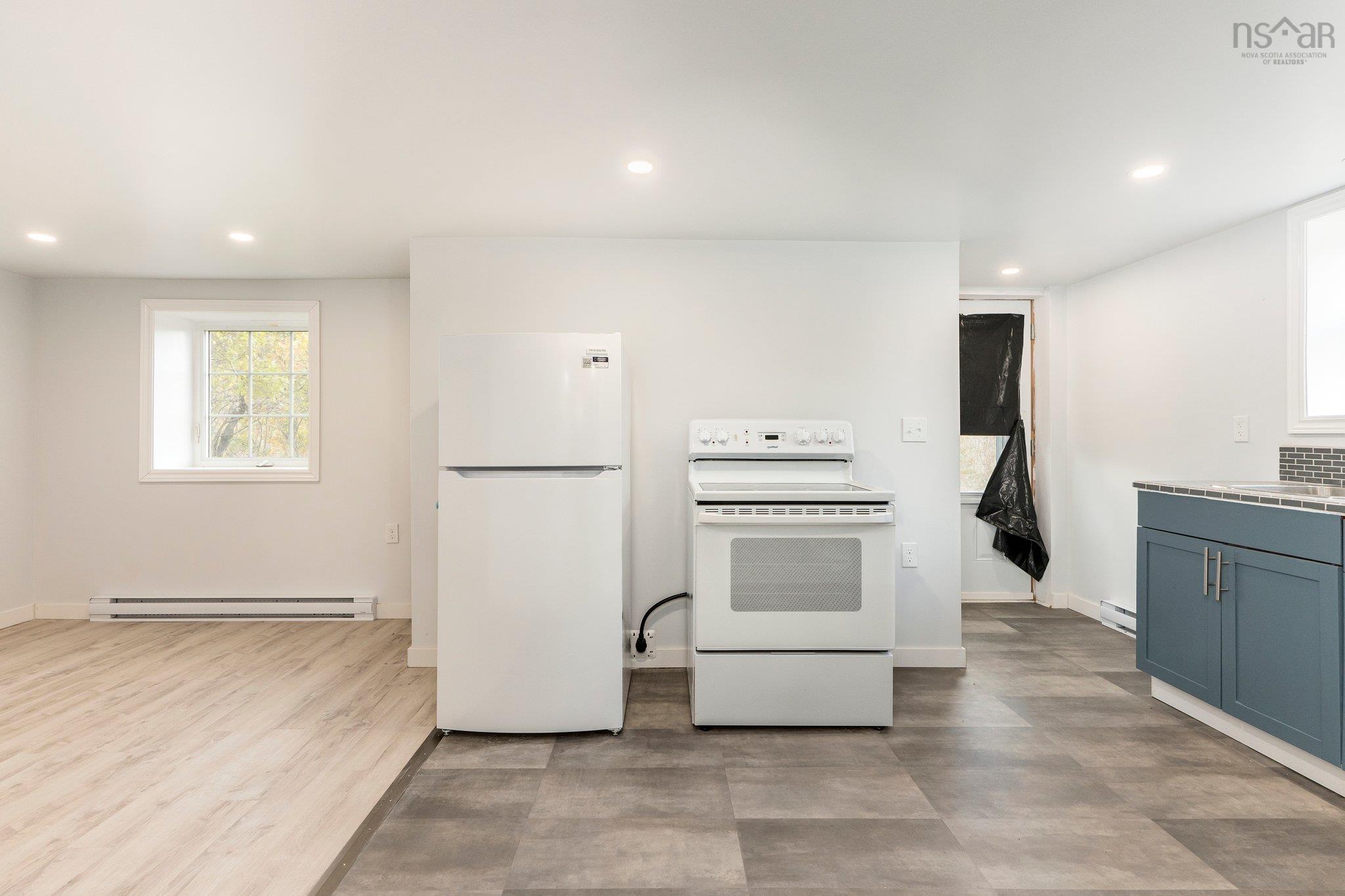 $295,000.00: 66 Oak Street, Trenton