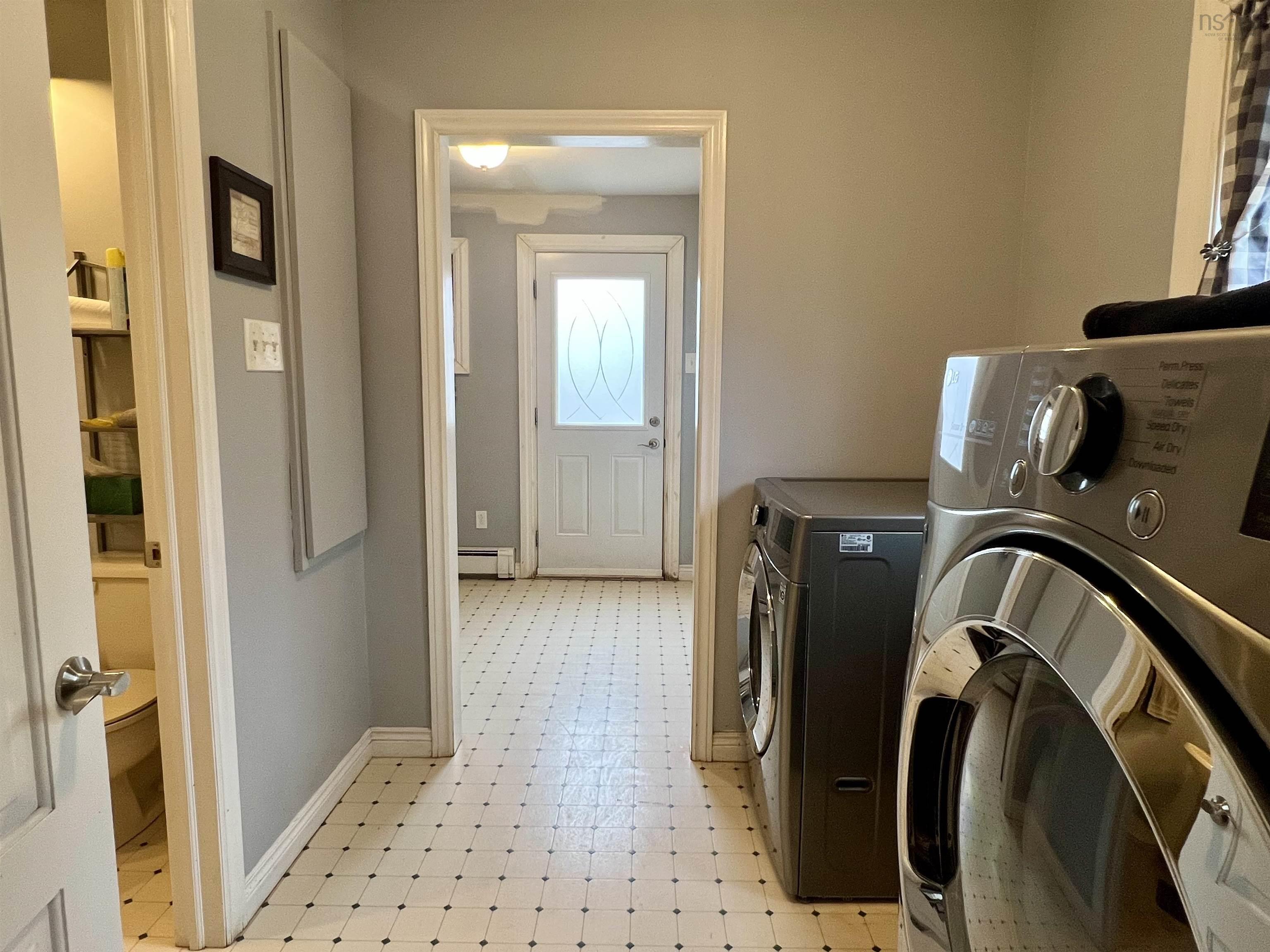 $479,900.00: 202 Cedar Street, New Glasgow