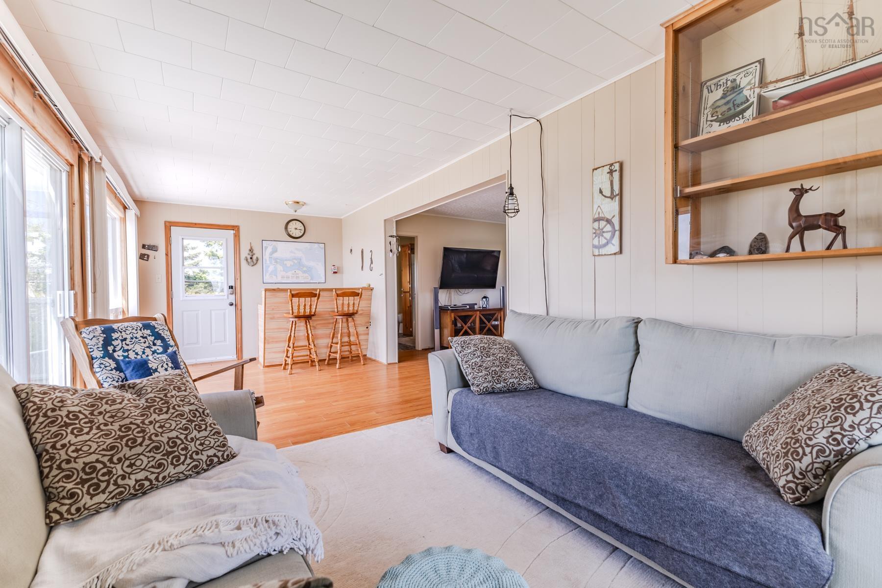 $389,900.00: 496 Caribou Island Road, Caribou Island
