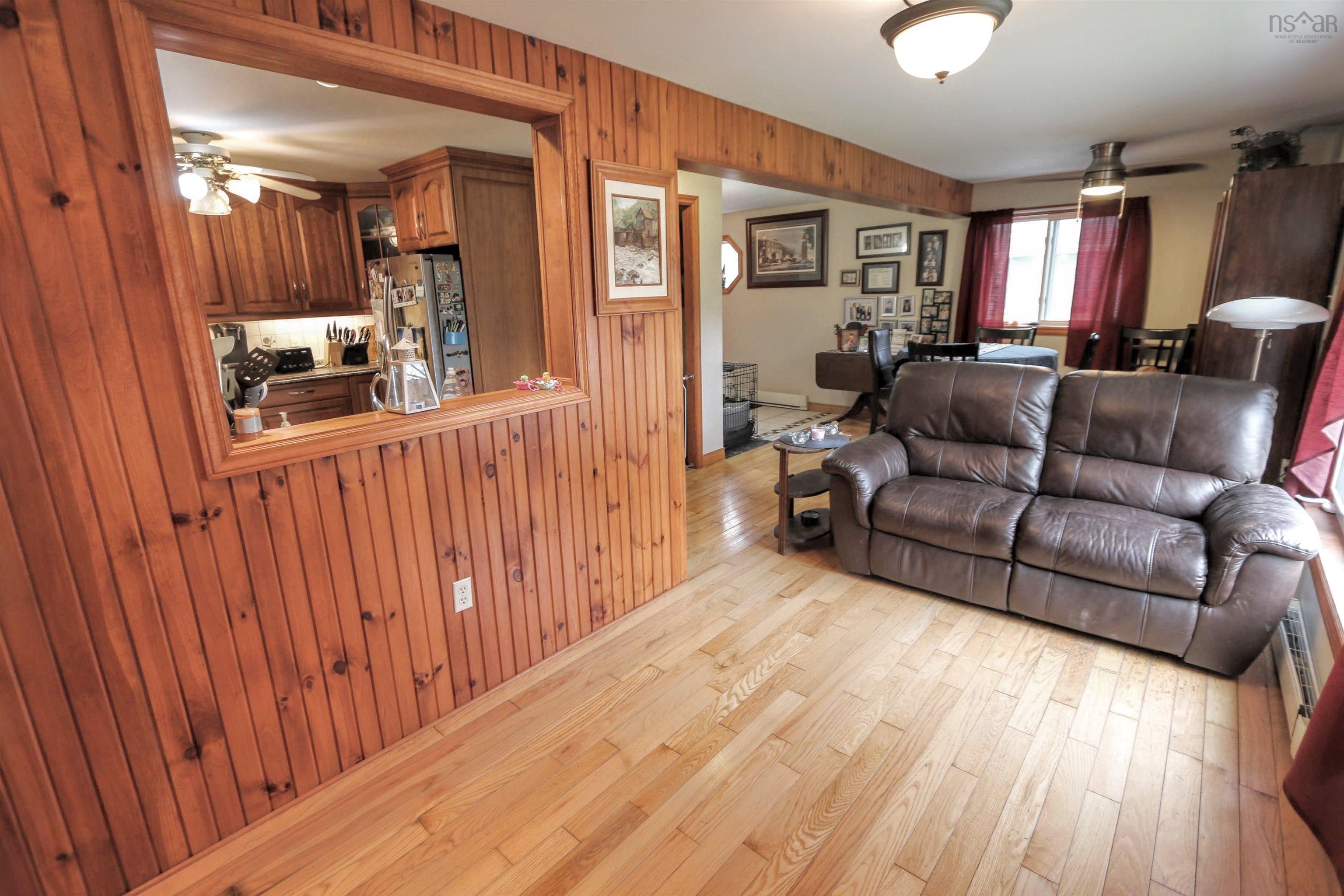 $263,987.00: 63 Highway 211, Stillwater