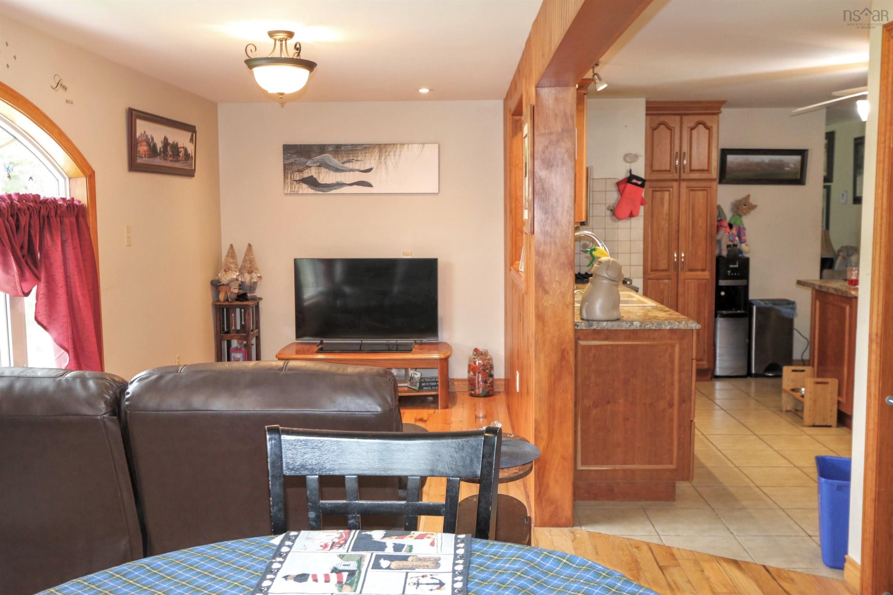 $263,987.00: 63 Highway 211, Stillwater