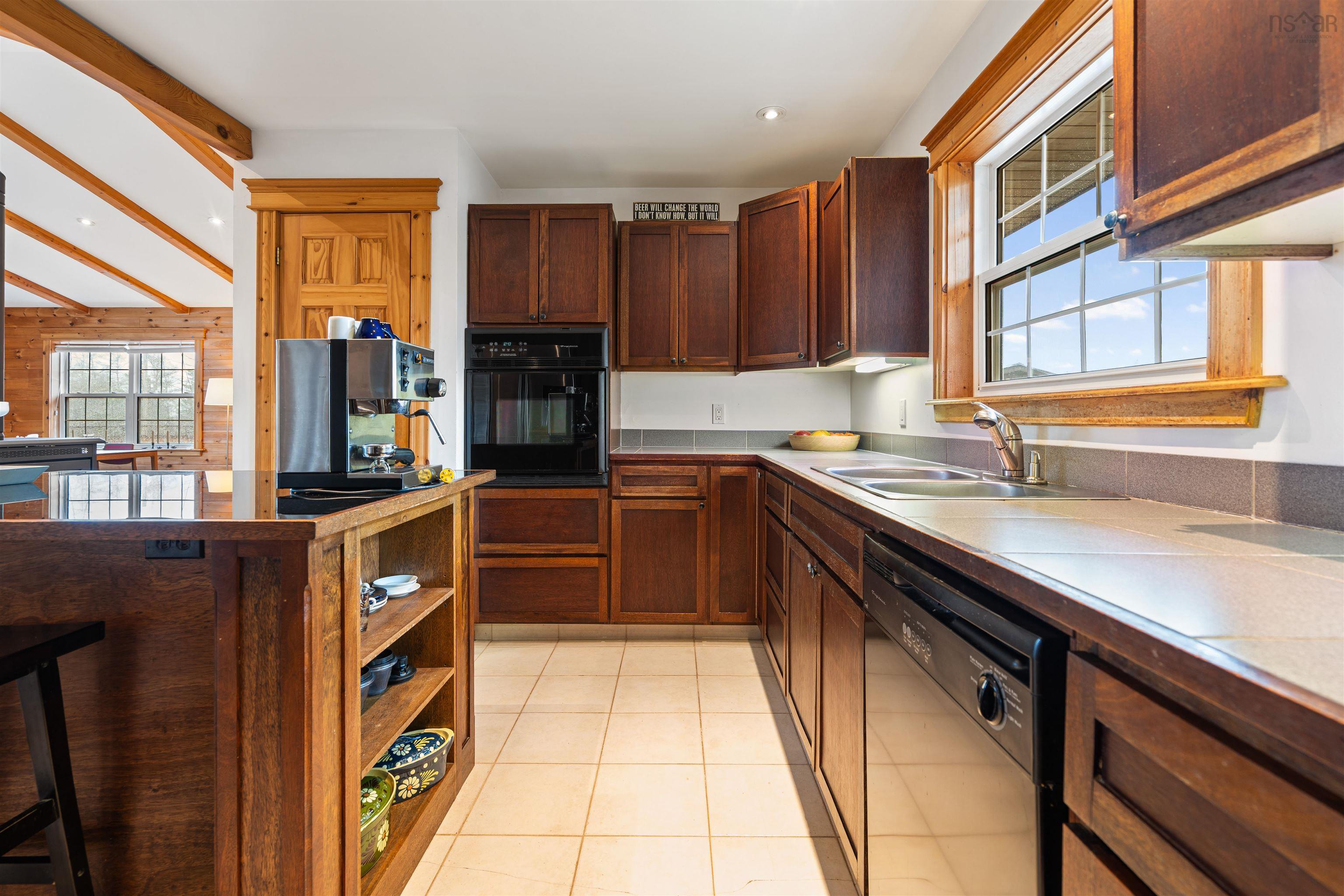 $1,200,000.00: 923 Soldiers Cove Road, Lewis Cove Road