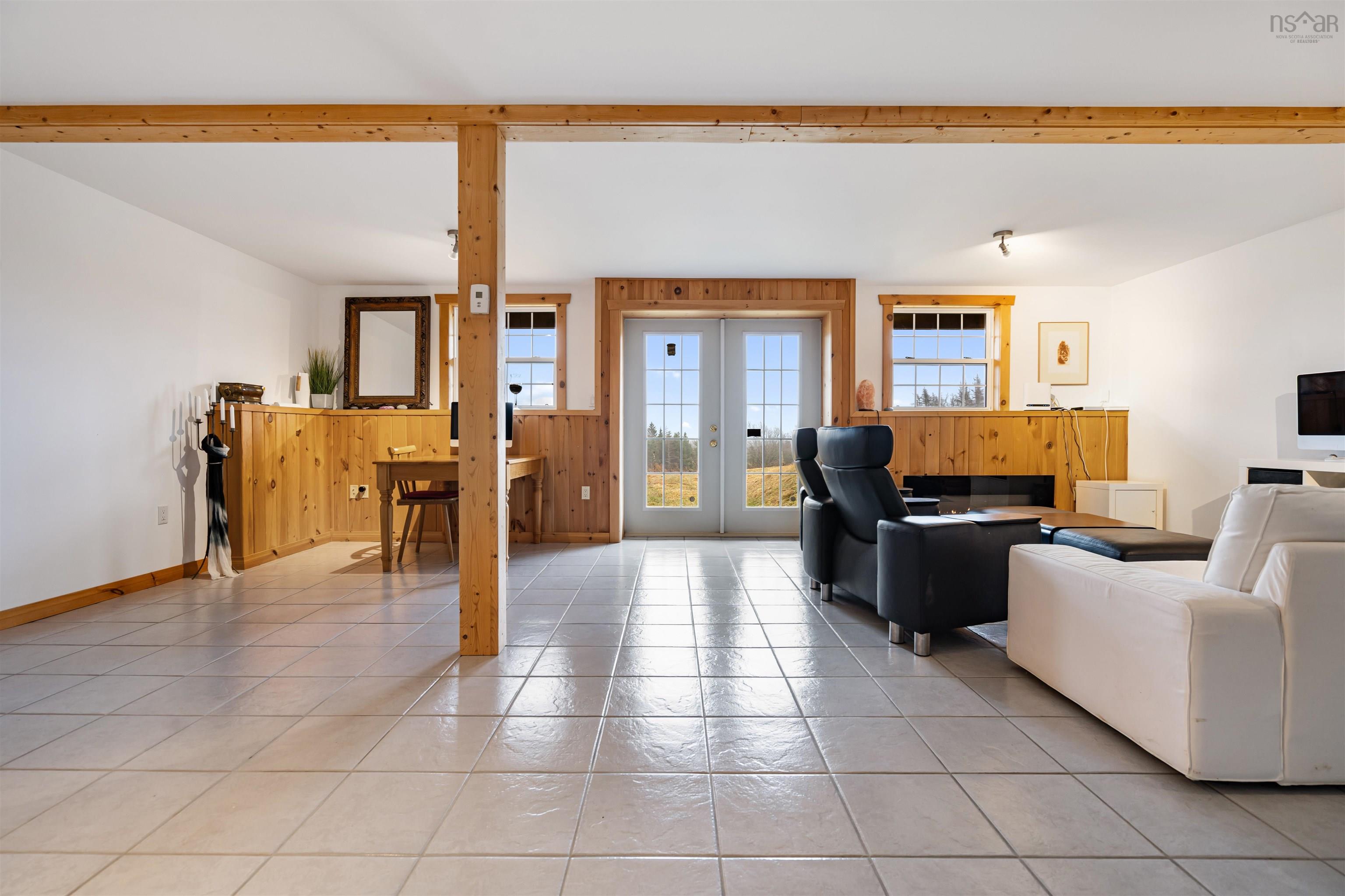 $1,200,000.00: 923 Soldiers Cove Road, Lewis Cove Road