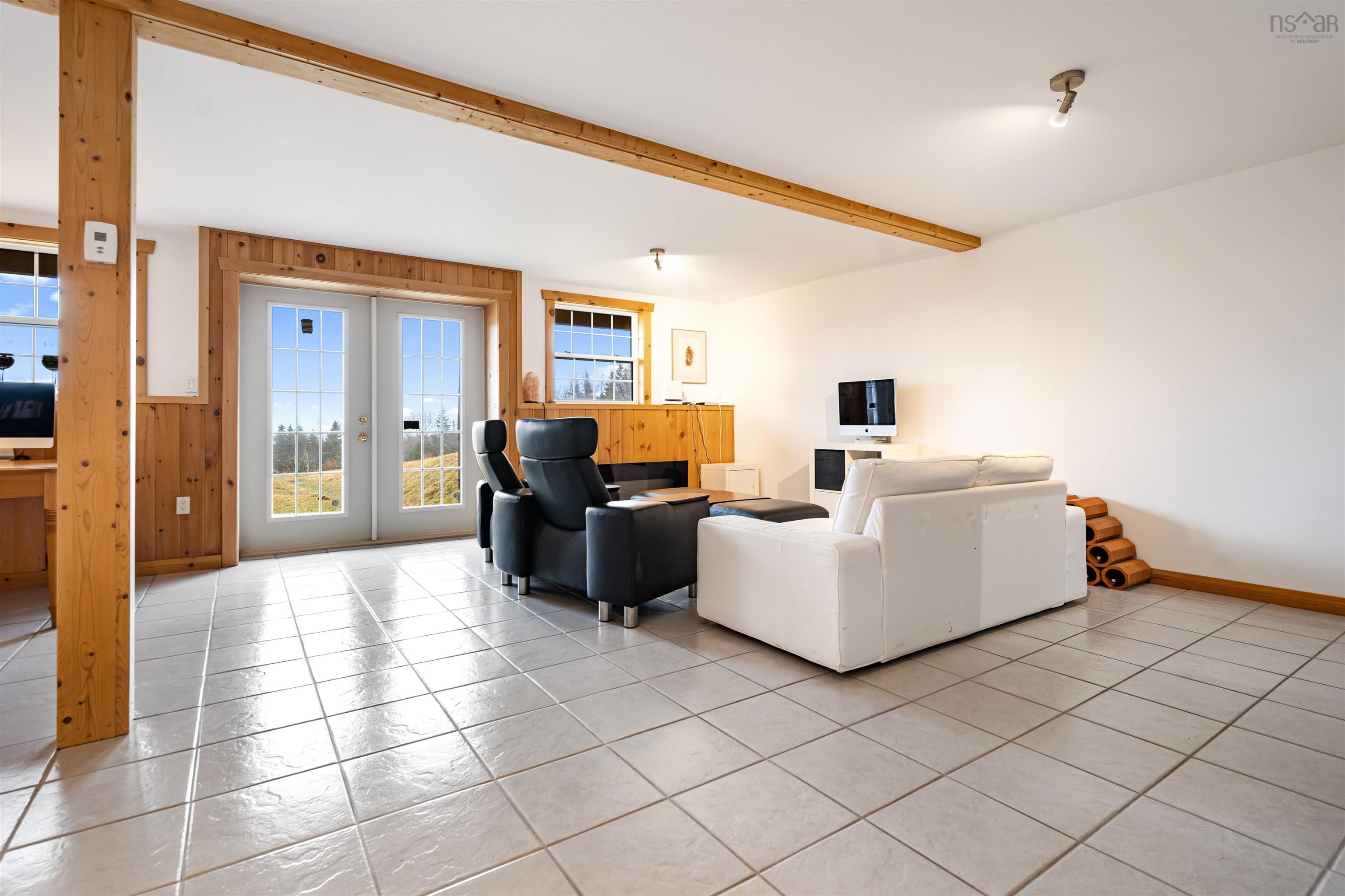$1,200,000.00: 923 Soldiers Cove Road, Lewis Cove Road