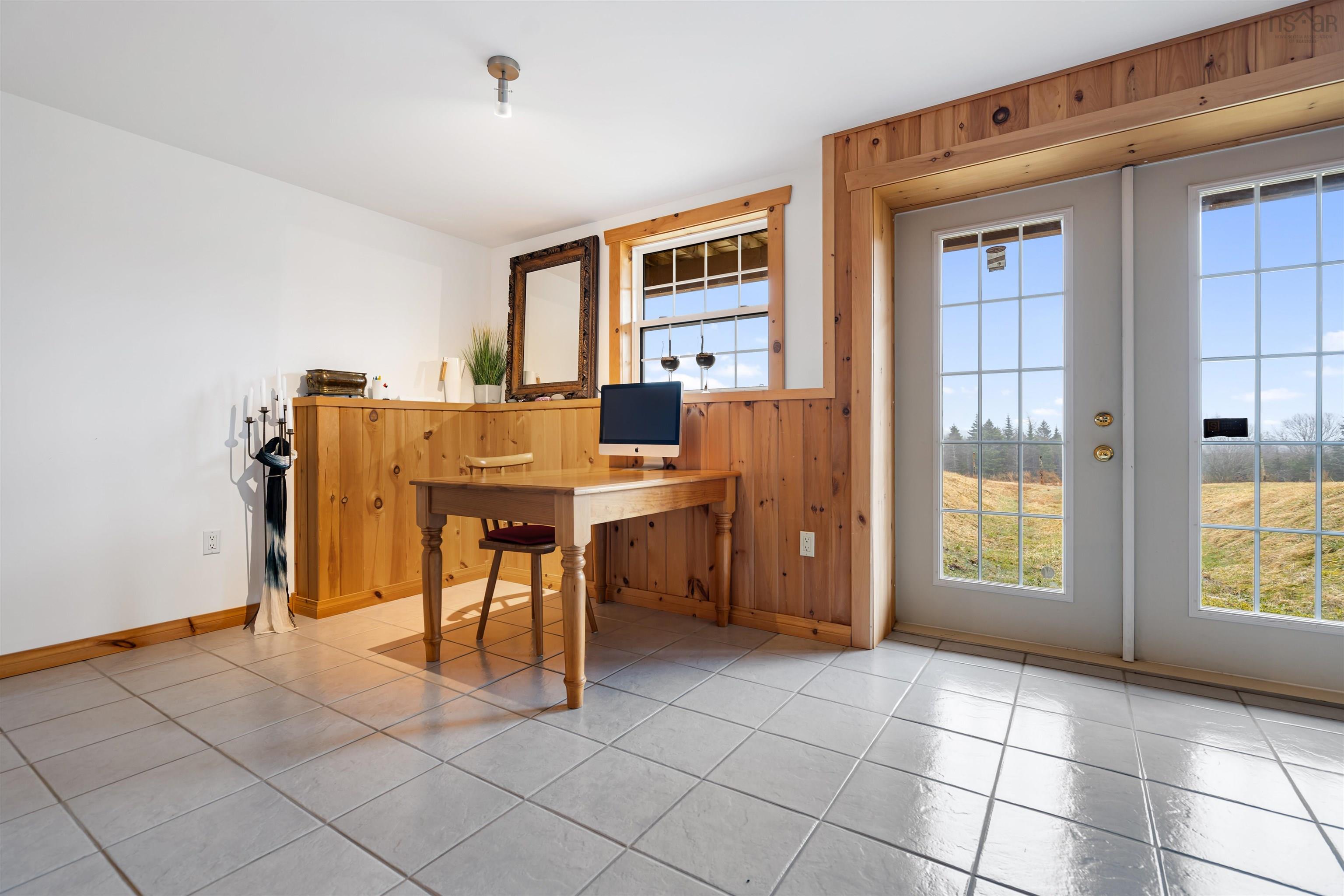 $1,200,000.00: 923 Soldiers Cove Road, Lewis Cove Road