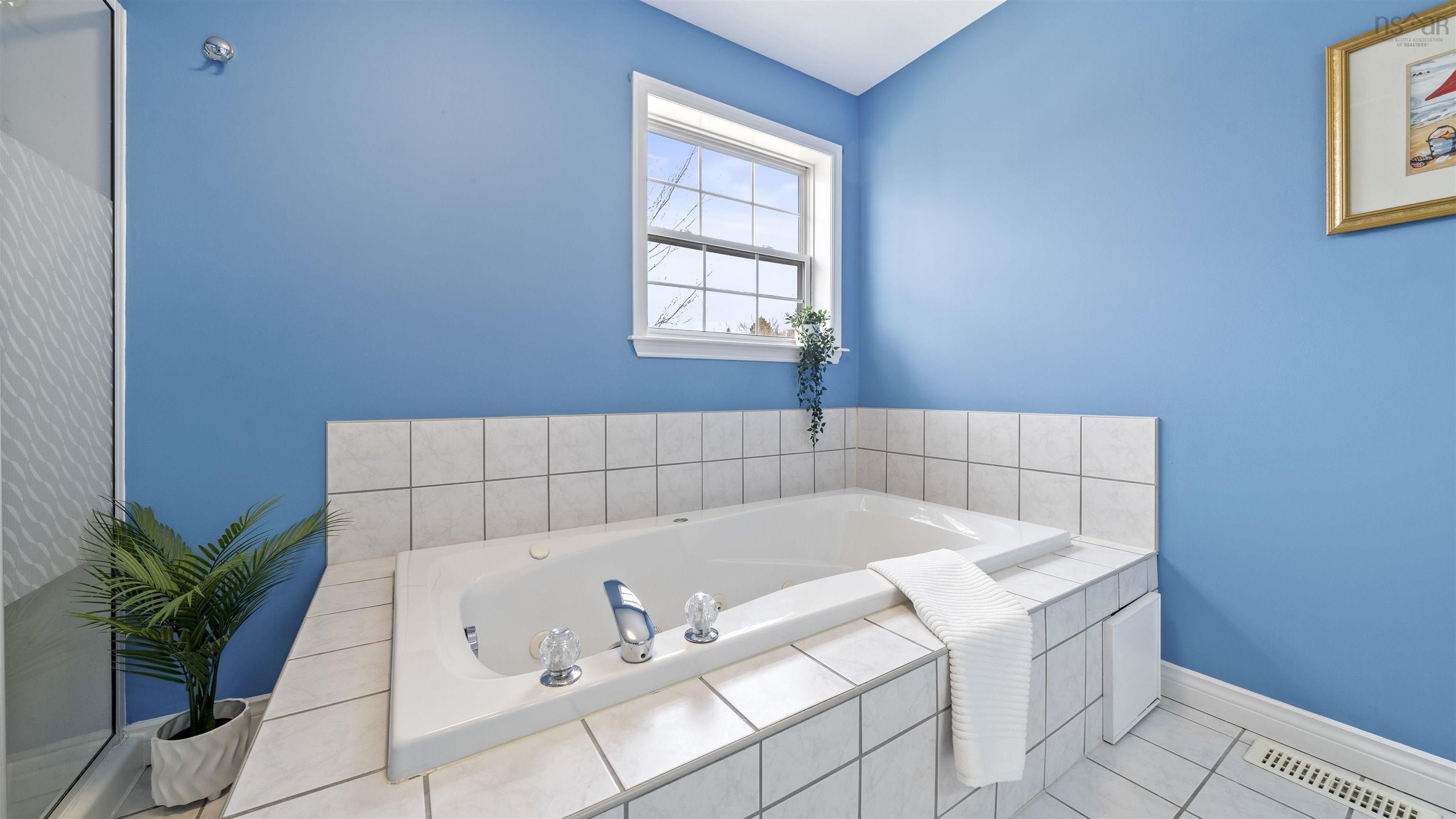 $599,000.00: 14 Handspike Court, Middle Sackville