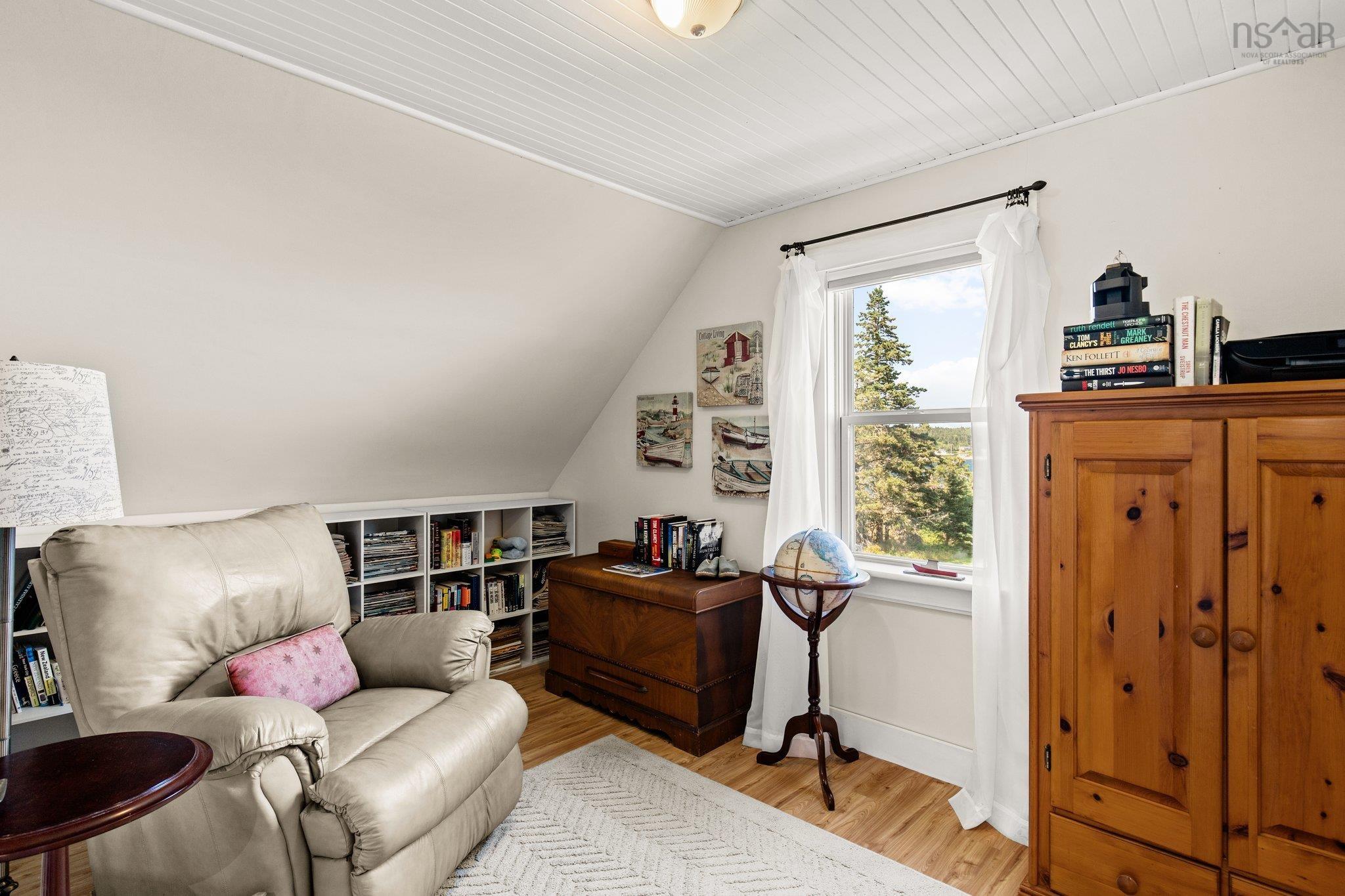 $547,000.00: 172 Lintlops Road, Murphy Cove