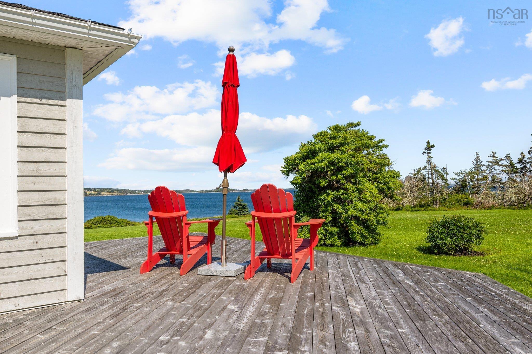 $547,000.00: 172 Lintlops Road, Murphy Cove