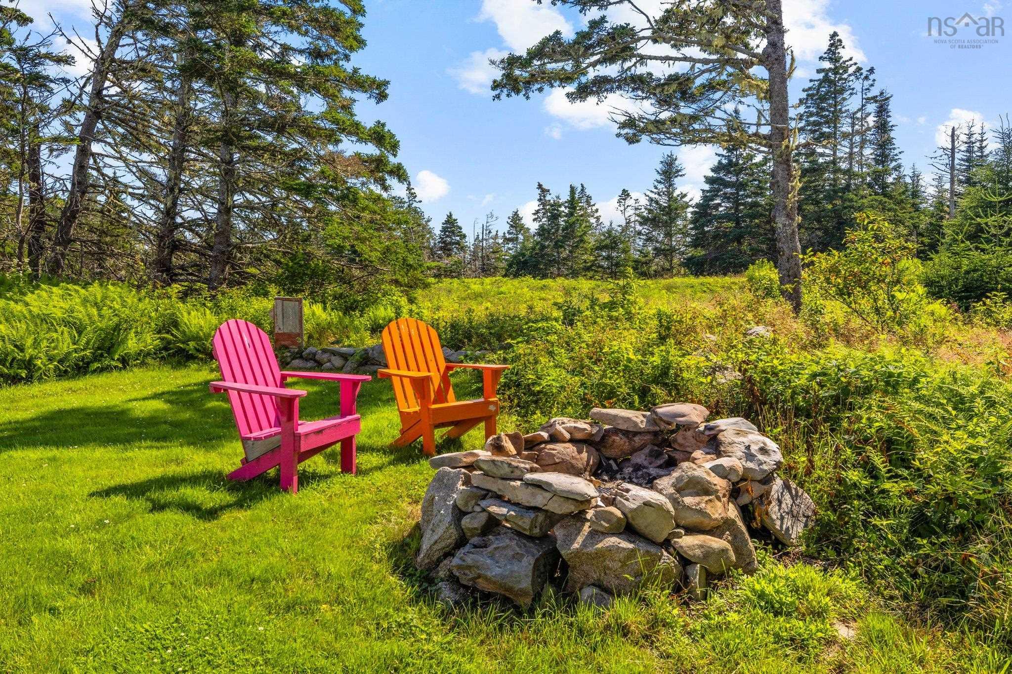 $547,000.00: 172 Lintlops Road, Murphy Cove