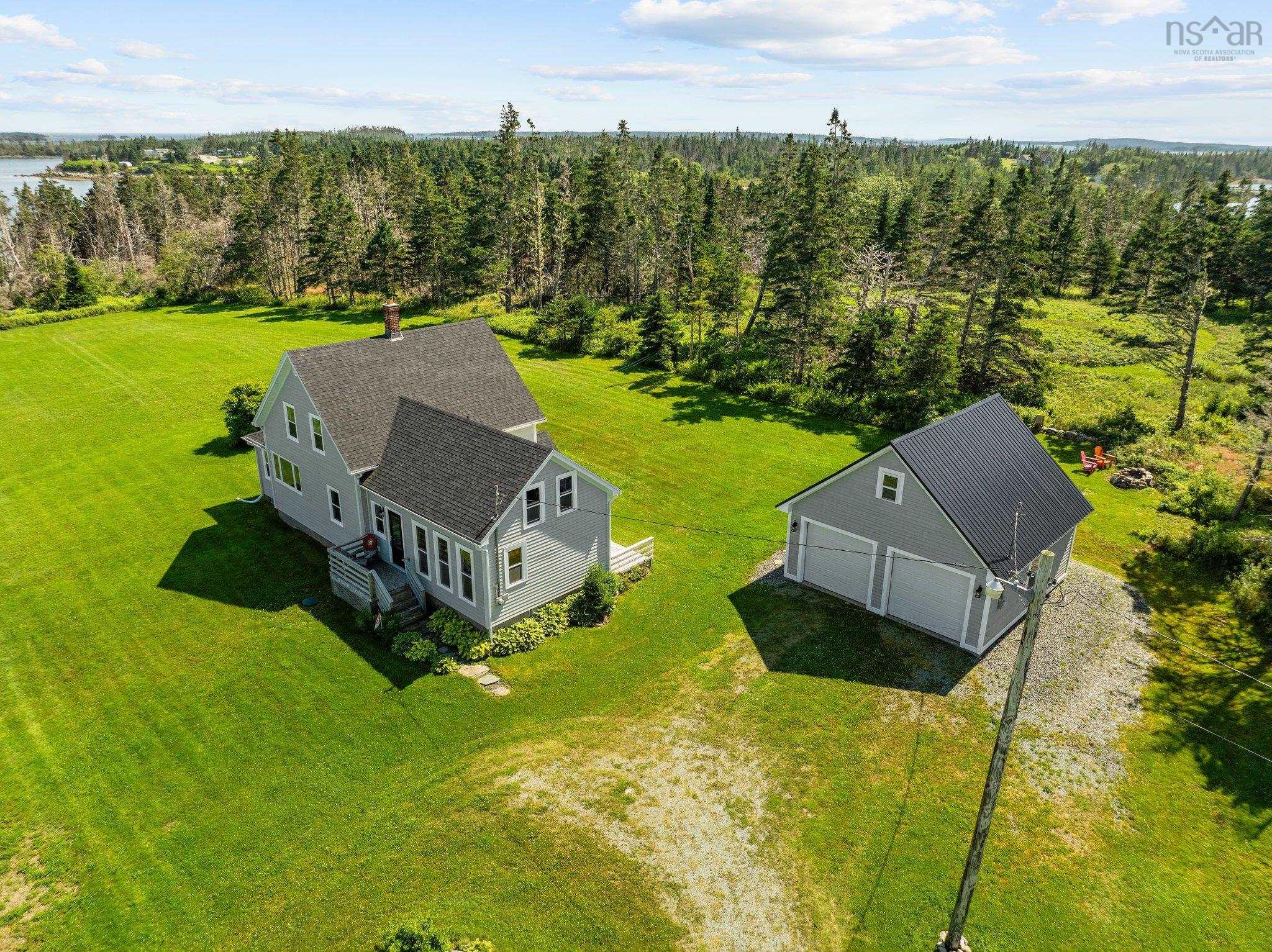 $547,000.00: 172 Lintlops Road, Murphy Cove