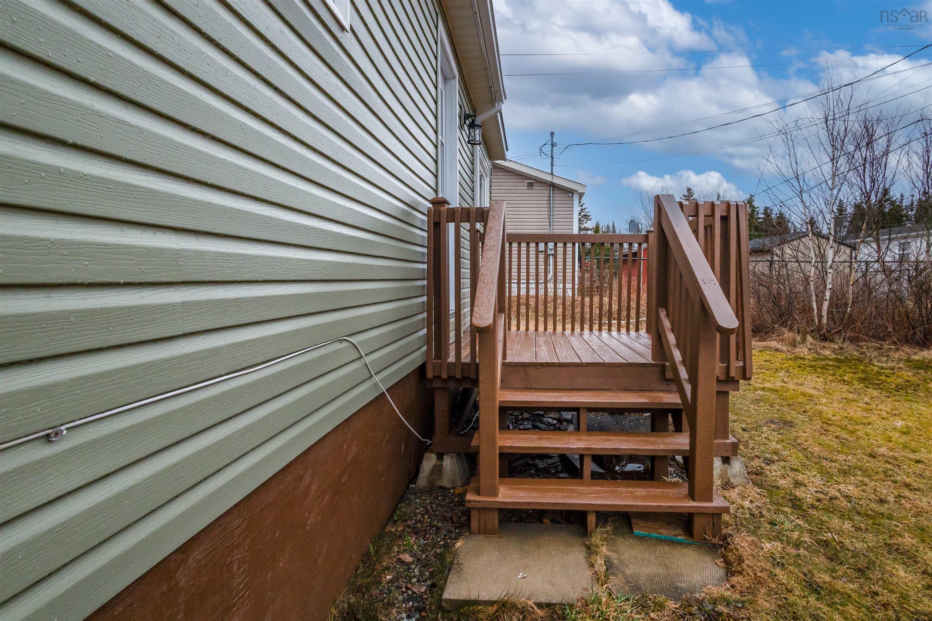 $109,900.00: 16 Whispering Pines Trailer Park Road, Mira Road