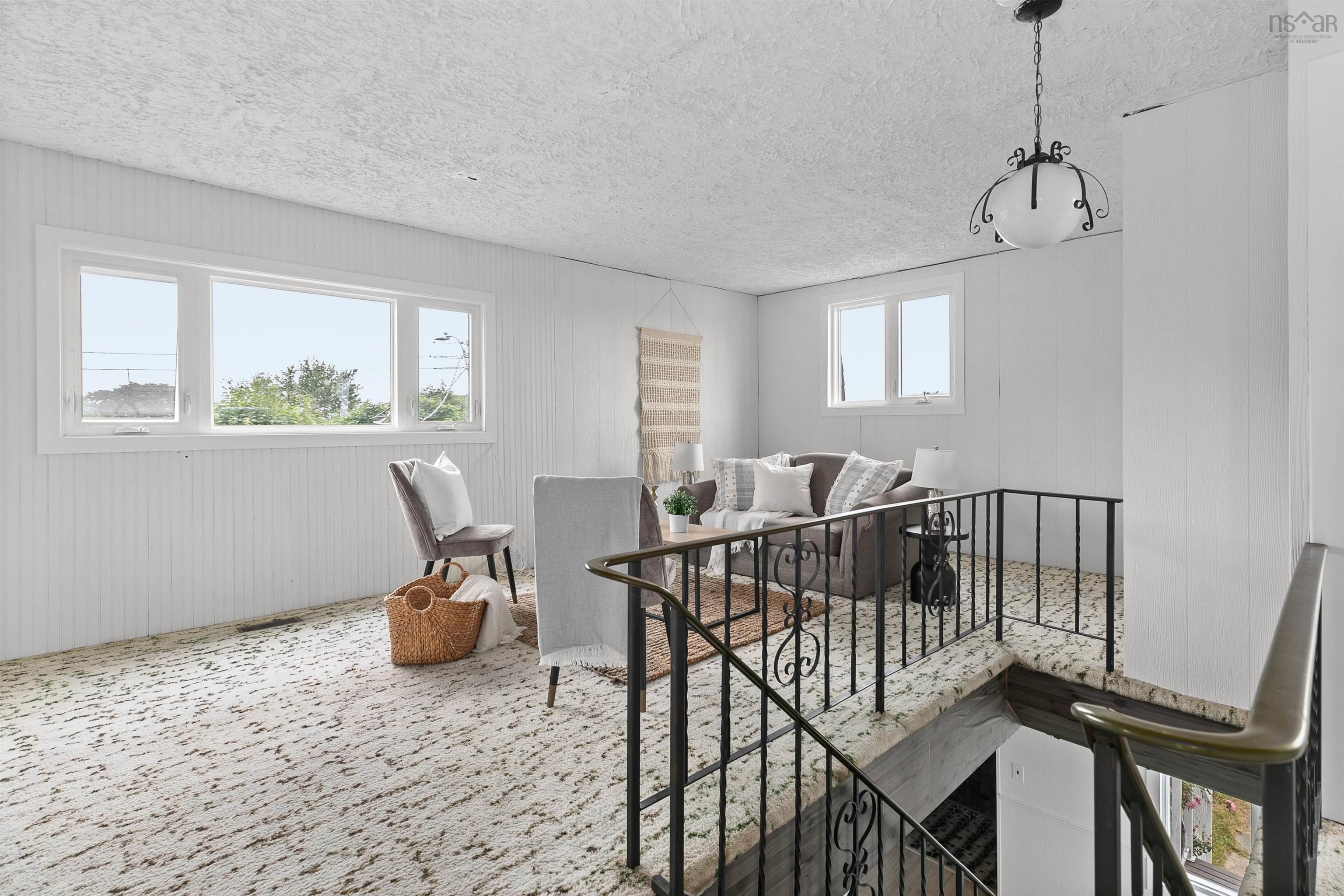 $549,900.00: 56 Woodland Avenue, Dartmouth