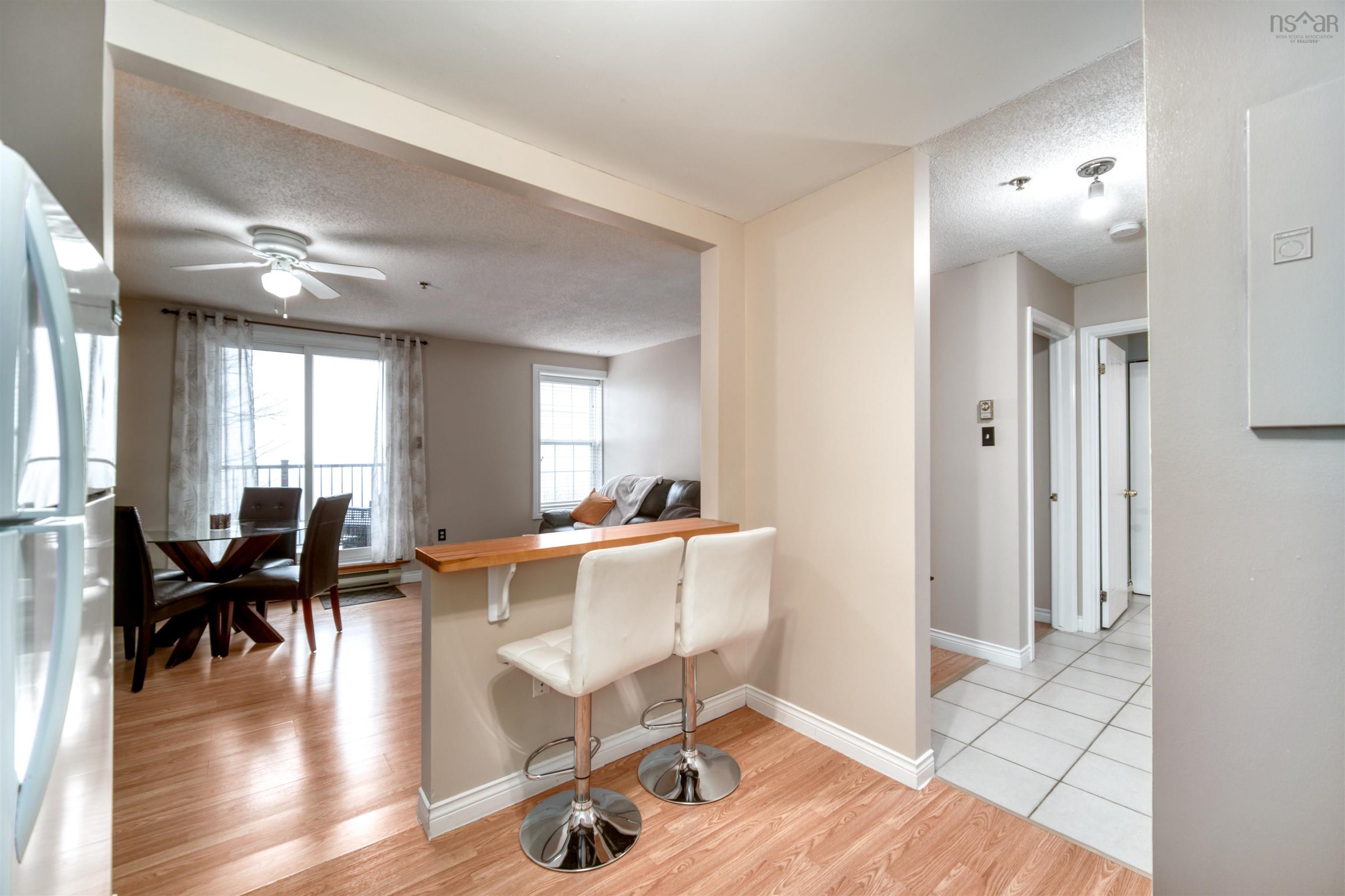 $249,000.00: 305 79 Collins Grove, Dartmouth