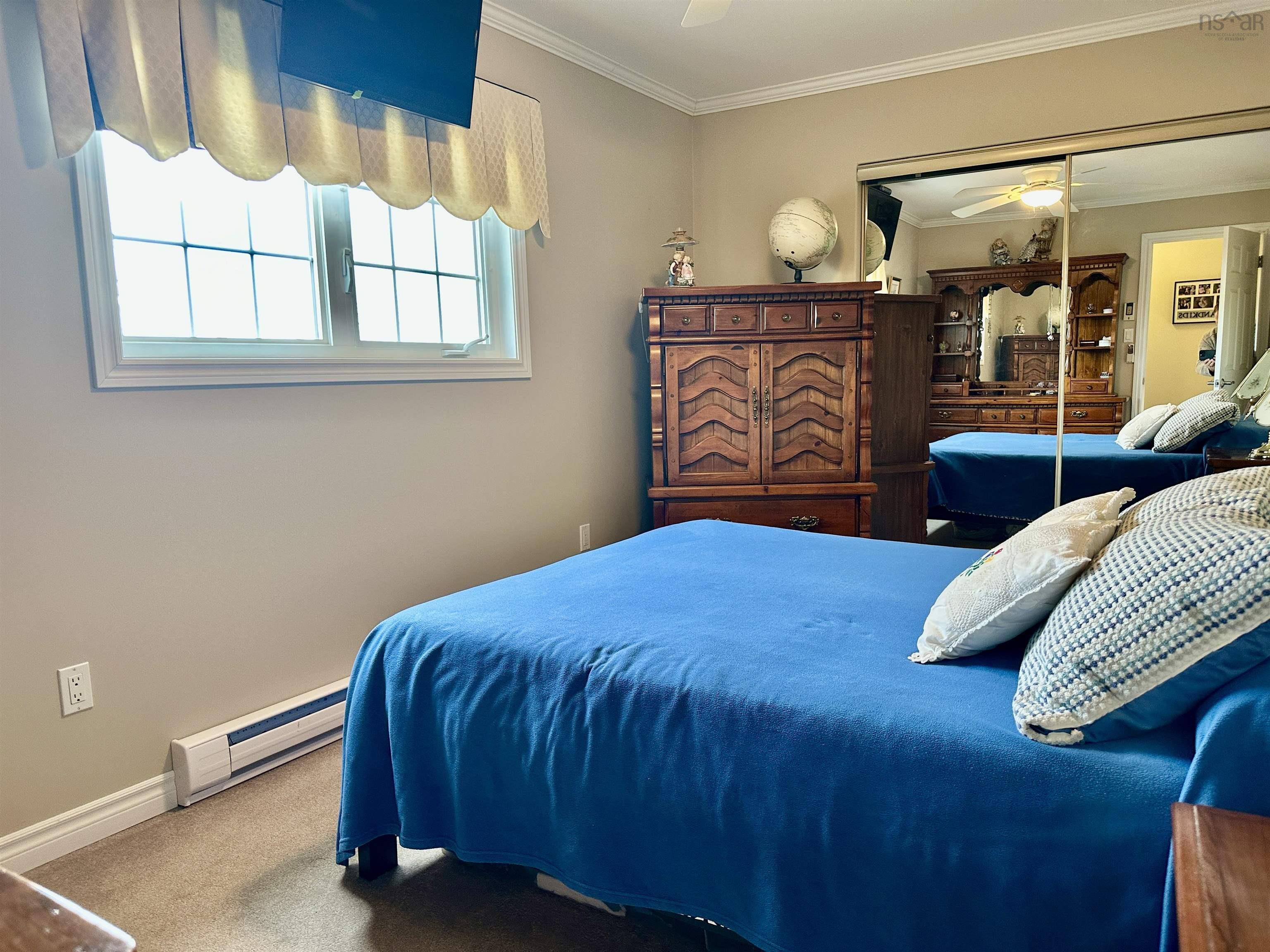 $349,900.00: 675 MAIN Street, Liverpool